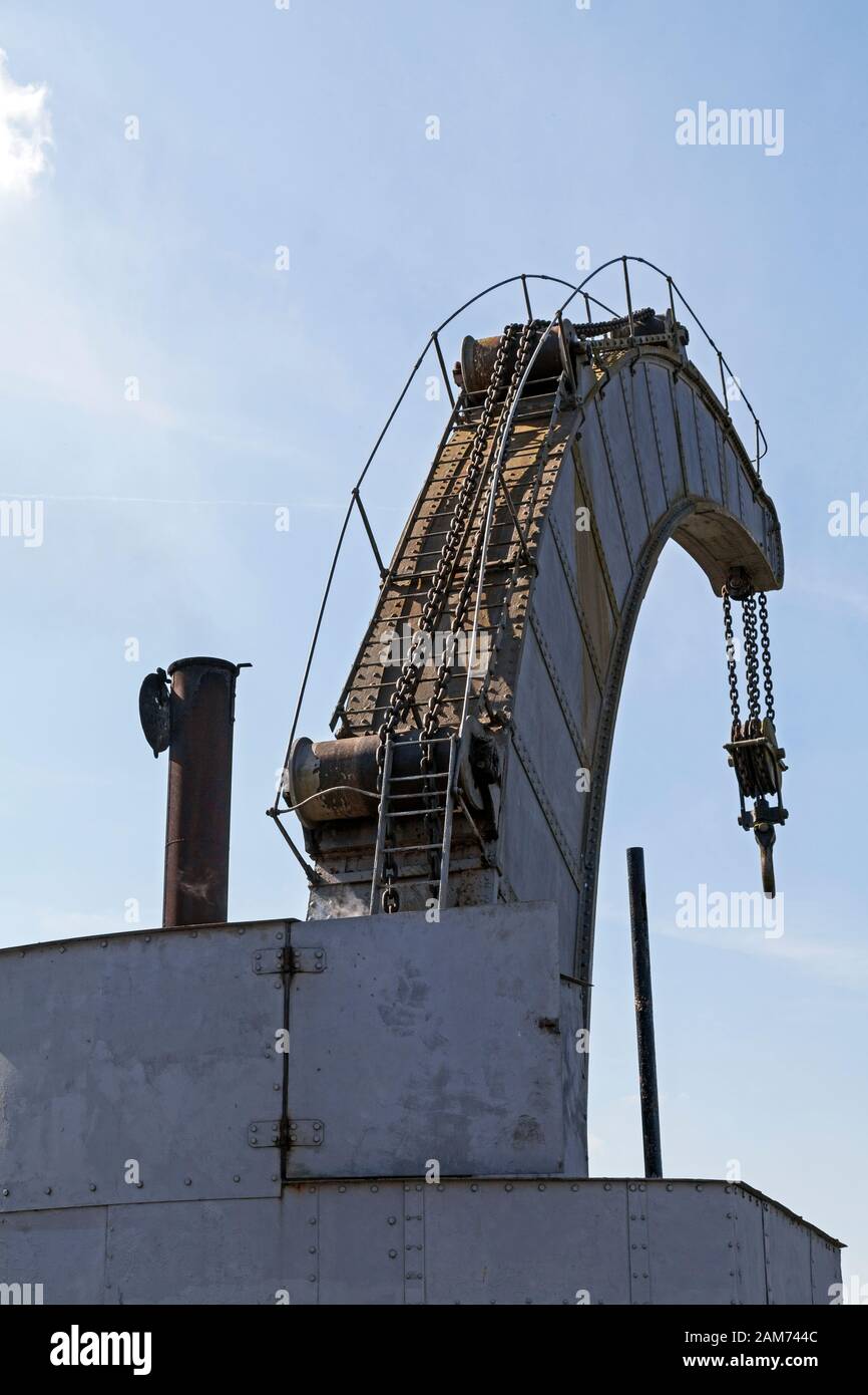 Der weltweit einzige erhaltene Fairbairn-Dampfkran in den Docks der Stadt in Bristol, Großbritannien Stockfoto