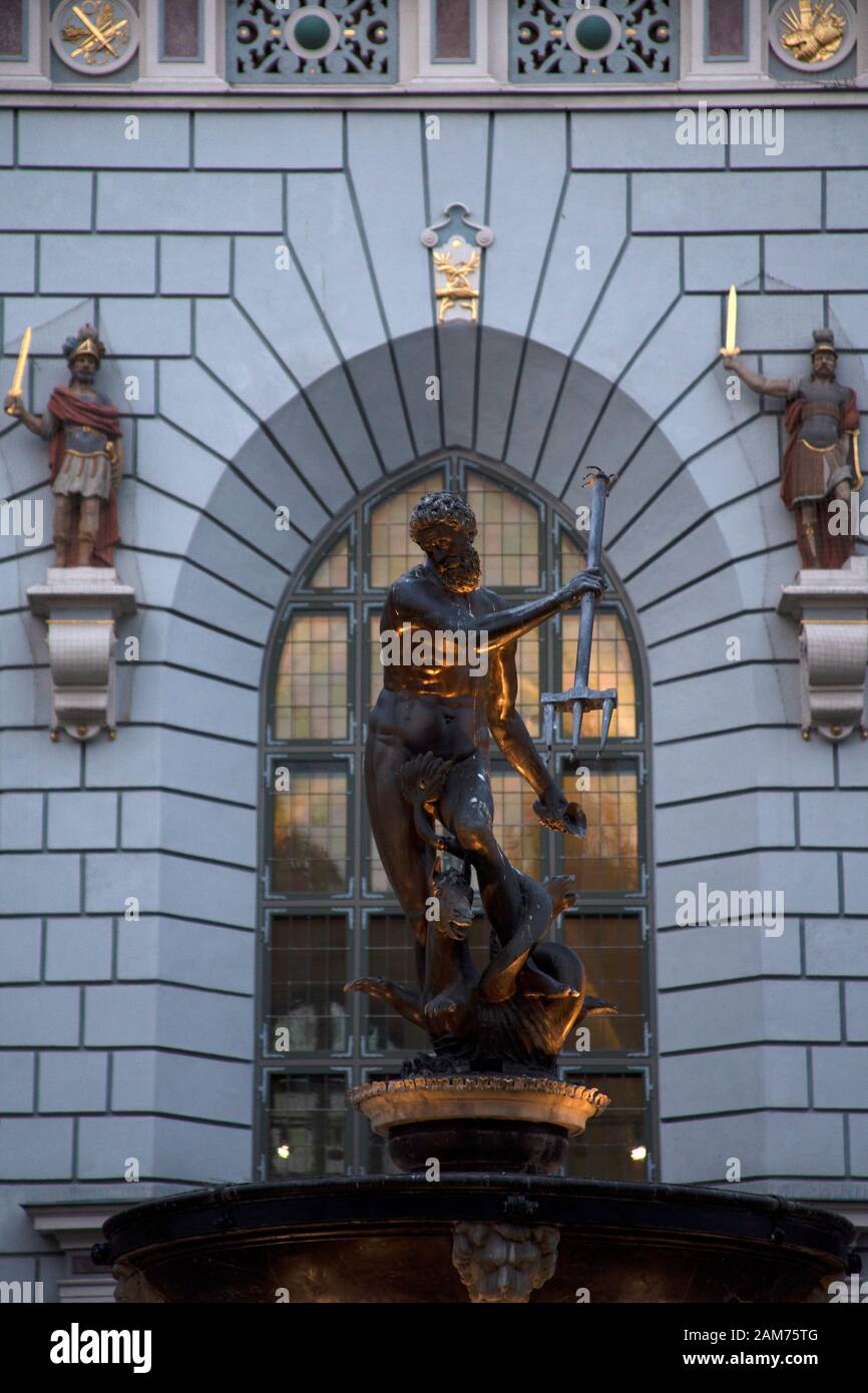 Der Neptunbrunnen Statue vor dem Artushof, lange Market Street, Danzig, Polen Stockfoto
