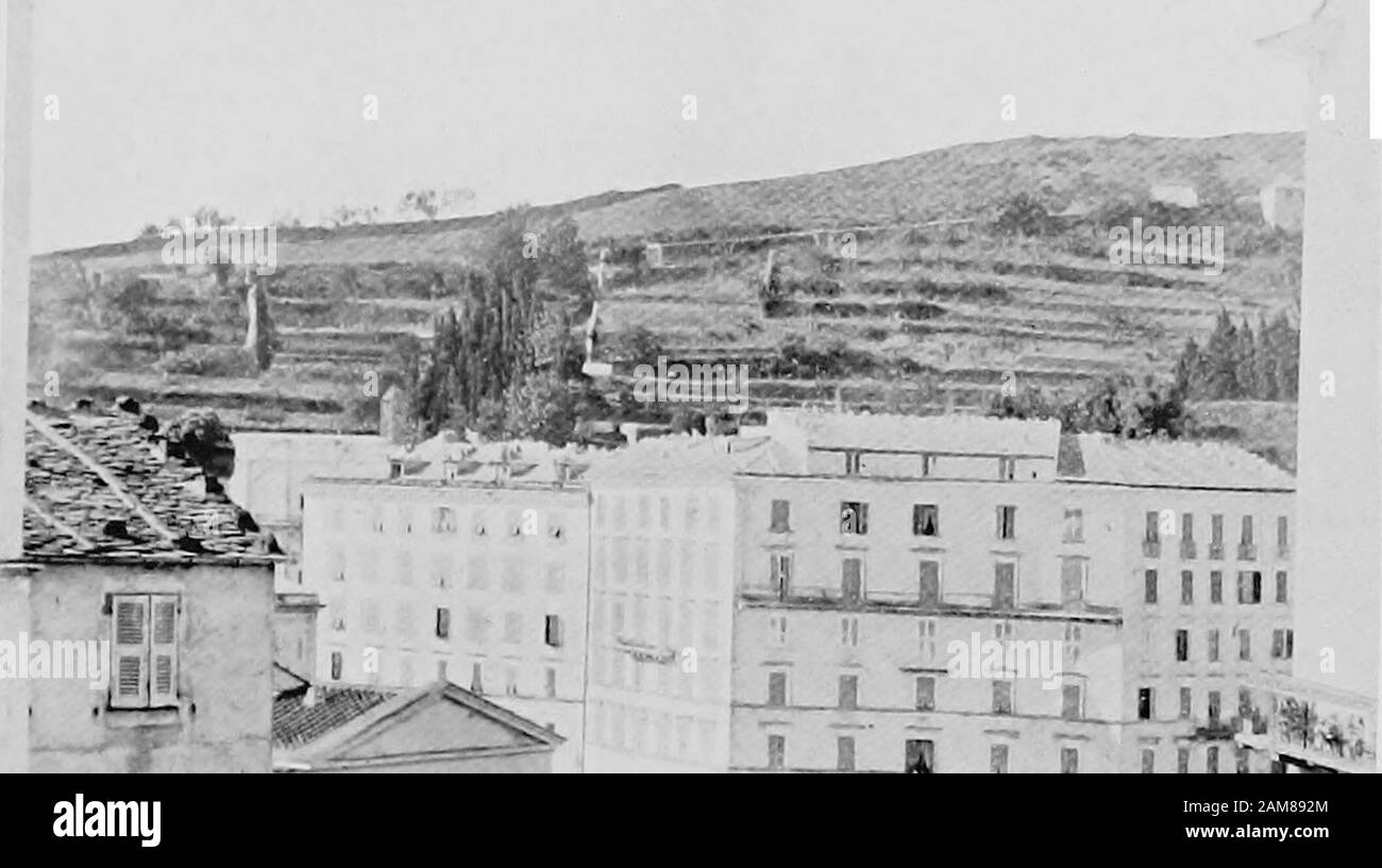 Romantisches Korsika, Wanderungen auf der Insel Napoleon; . ip des industriellen. Zu den Essenszeiten nutzt die niederklassige Hausfrau von Bastia das so reiche Käppchen, Obst und Fisch hervorragend. Mealsare gut gekocht und gesund, und selbst in den ärmsten Familien sind die Kinder hell, gesund, undglücklich, sehr an ihrem Unterricht und ihren Spielen interessiert.Angenehme kleine Jungen und Mädchen sie sind, getragen in einen Fünfthimmel der Freude durch das Geschenk eines Stocks Schokolade oder Asimpelspielzeug. Genauso wie von der Regent Street kann man die worstLondon Slums in einer oder zwei Minuten oder von der fas erreichen Stockfoto