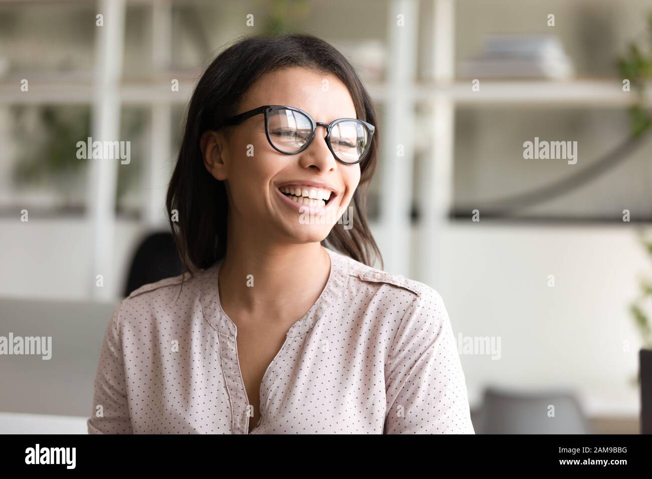 Afrikanische Ethnicity Geschäftsfrau Porträt des Firmeninhabers oder Führers Stockfoto