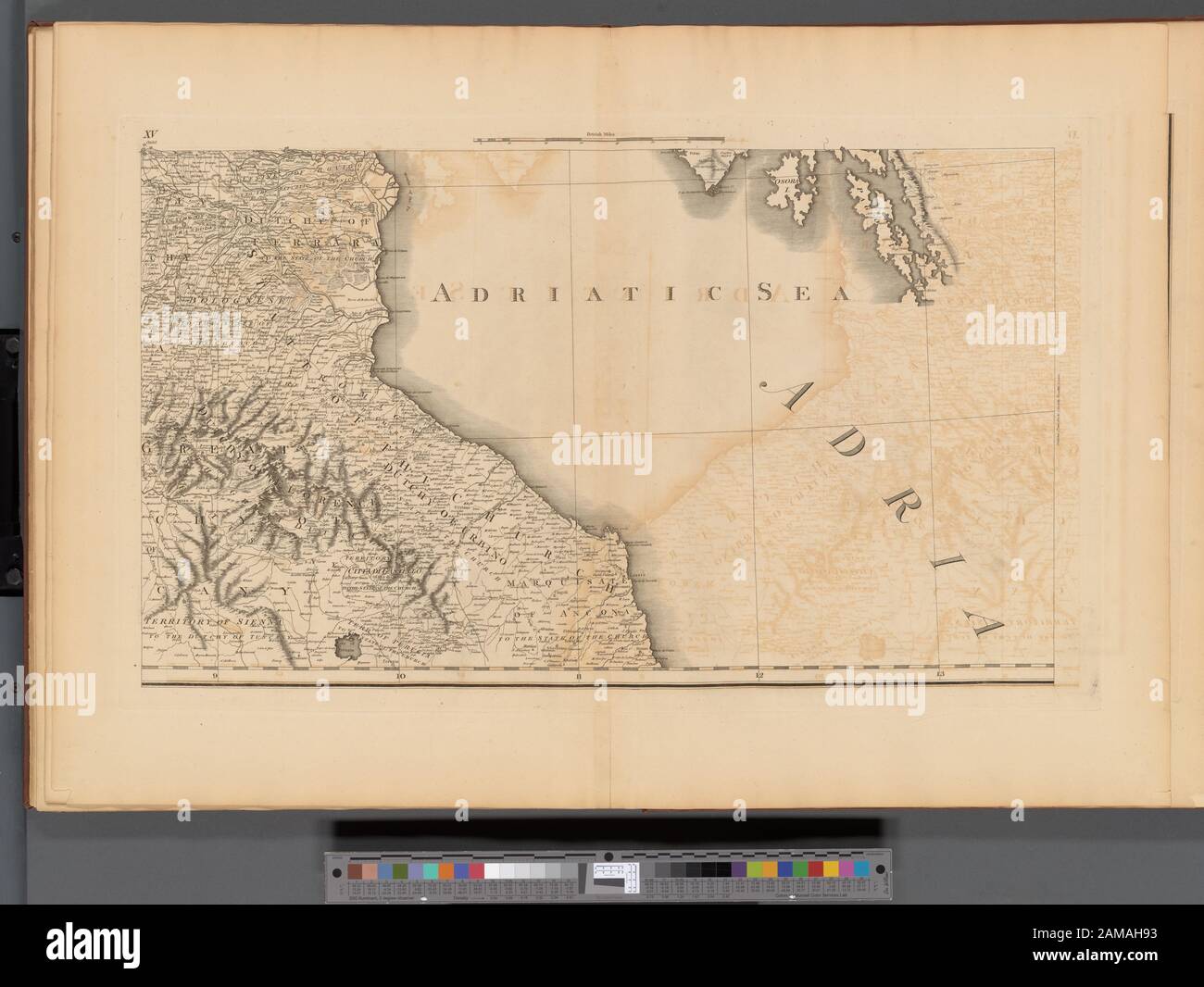 Platte XV - EINE allgemeine Karte des Imperiums von Deutschland, Holland, den Niederlanden, der Schweiz, Graubünden, Italien, Sizilien, Korsika und Sardinien Veröffentlicht am 4. Juni 1800 von J. Stockdale, Piccadilly, London.; Platte XV: Eine allgemeine Karte des Imperiums von Deutschland, Holland, den Niederlanden, der Schweiz, Graubünden, Italien, Sizilien, Korsika und Sardinien Stockfoto