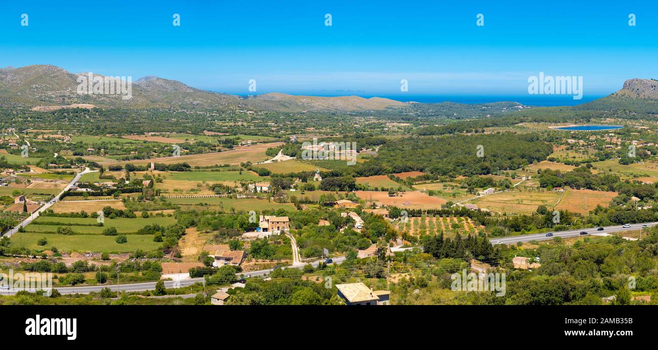 Cala Ratjada auf Mallorca, schöne Sommerlandschaft, Insel Mallorca, Spanien Stockfoto