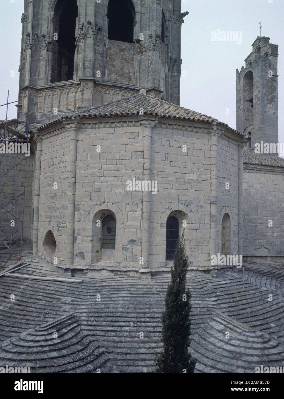 ABSIDES. ORT: MONASTERIO DE POBLET. Vimbodí. TARRAGONA. SPANIEN. Stockfoto