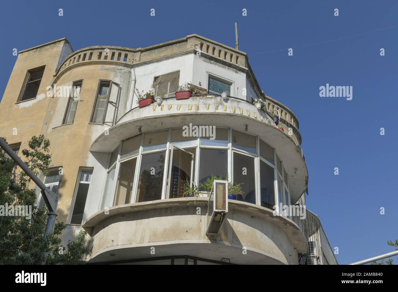 Wohnhaus im Bauhaus-Stil, Nachalat Benyamin, Weiße Stadt, Tel Aviv, Israel Stockfoto