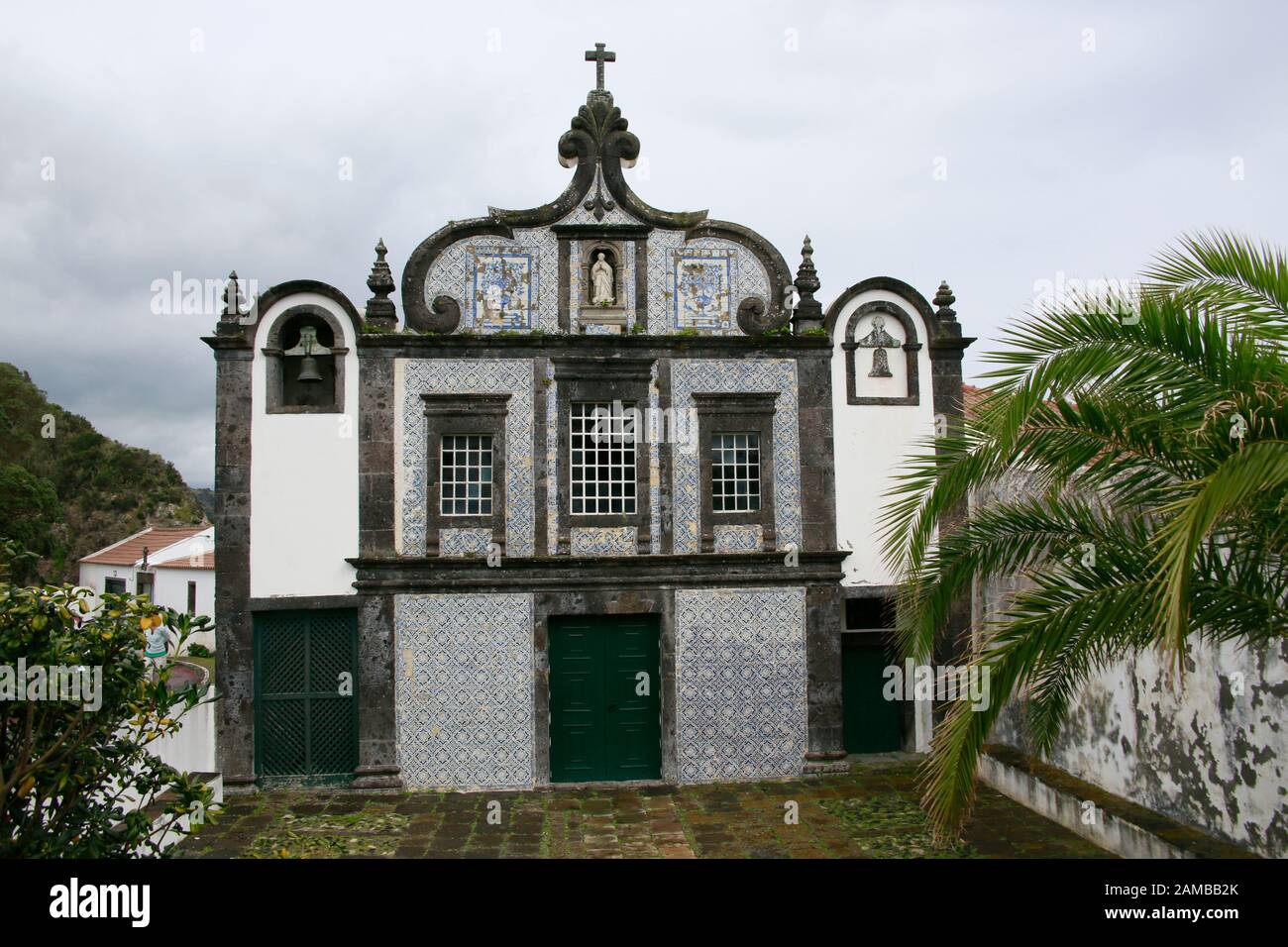 Kapelle und Kloster Caloura, Agua de Pau, Sao Miguel, Azoren, Portugal Stockfoto