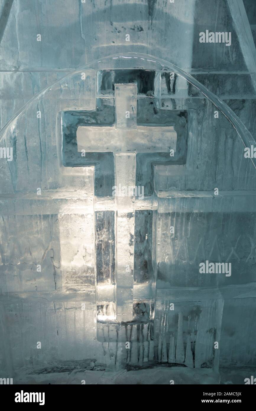 Hrebienok: Tatransky Ladovy dom (Tatra Ice Dome) 2019/2020 - Kathedrale Notre Dame. Slowakei. Europa Stockfoto