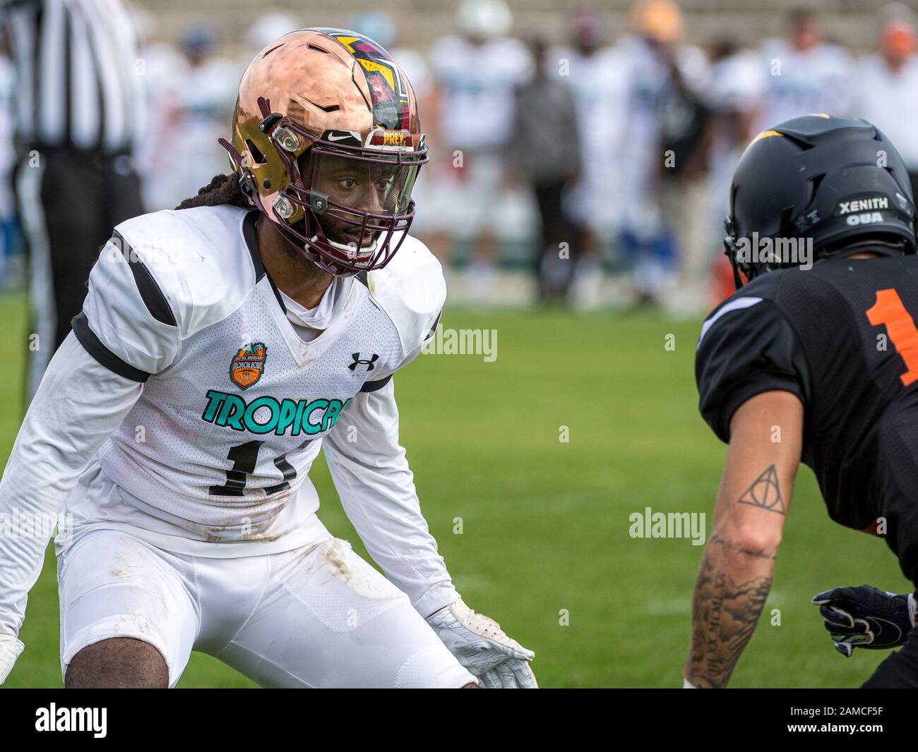 DeLand, FL, USA. Januar 2020. American Team Defensive Back Trevor Merritt (11) beim College Football All Star Game im SPIRAL Tropical Bowl zwischen American (White) und National (Black0 im Spec Martin Stadium in DeLand, Fl. Romeo T Guzman/CSM/Alamy Live News Stockfoto