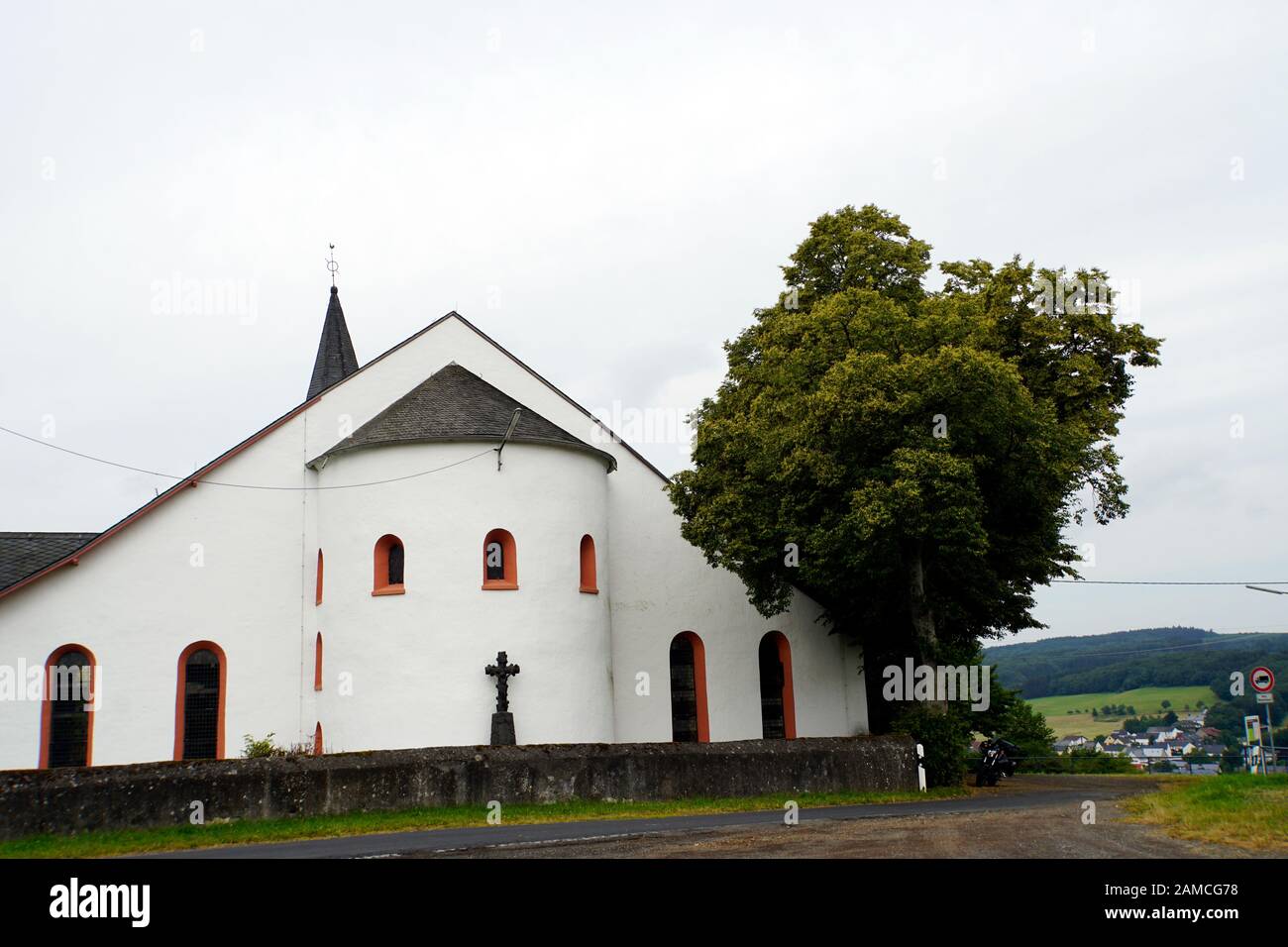 Katholische Pfarrkirche St. Hubertus, Kirche Hilgerath, Neichen, Rheinland-Pfalz, Deutschland Stockfoto