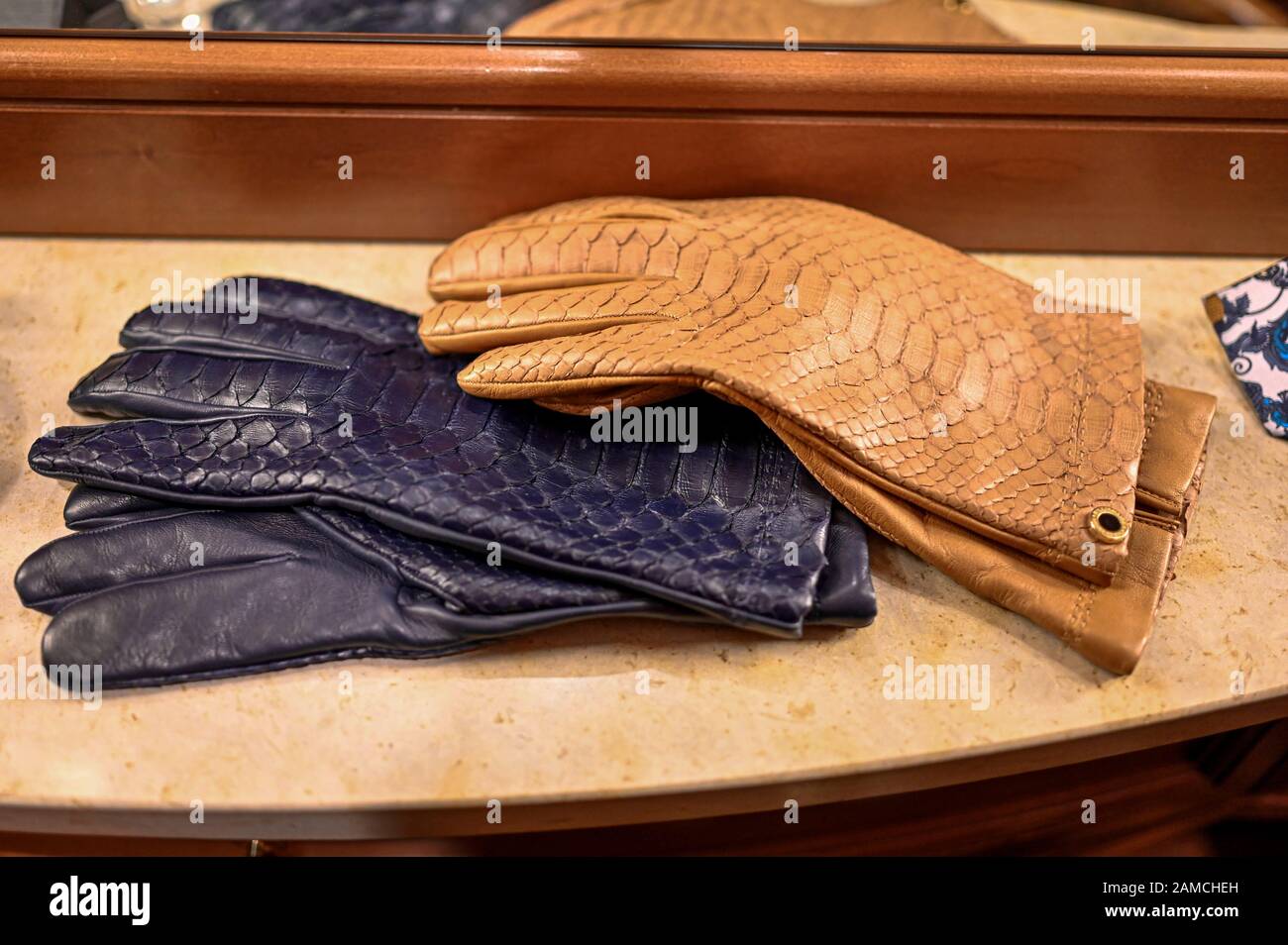 Mailand, Italien. Januar 2020. Milan, Milan Fashion Week, Man Fall Winter 2020/2021. Milan Herren Mode Herbst Winter 2020/21. Milliardär Pictured Presentation: Model Credit: Independent Photo Agency/Alamy Live News Stockfoto