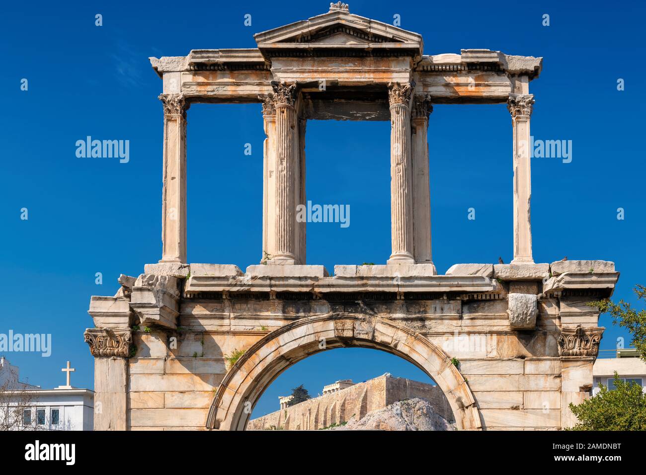 Bogen des olympischen Zeus und der Akropolis in Athen, Griechenland Stockfoto
