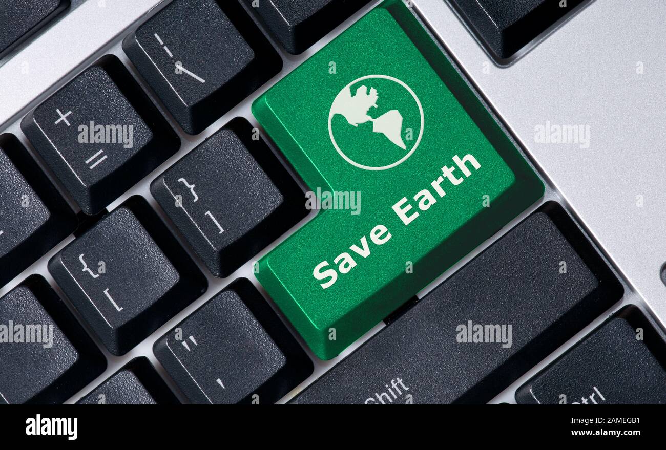 Computertastatur mit grüner Taste Bild des Konzepts "Erde speichern" Stockfoto