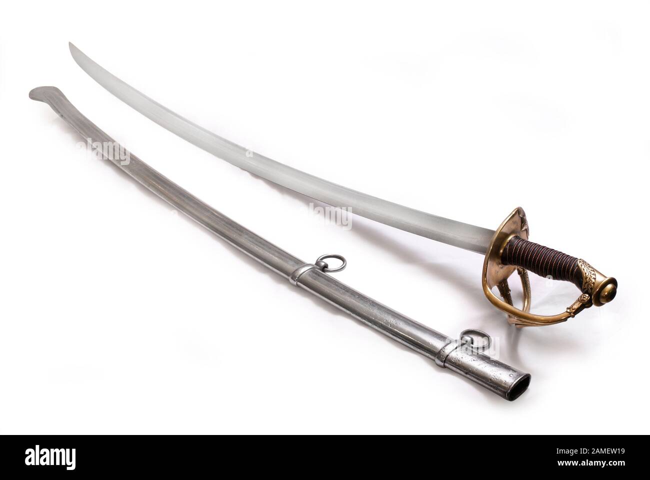 Französischer Offizier SABRE (SABRE). Das 19. Jahrhundert. Frankreich. Pfad auf weißem Hintergrund. Stockfoto