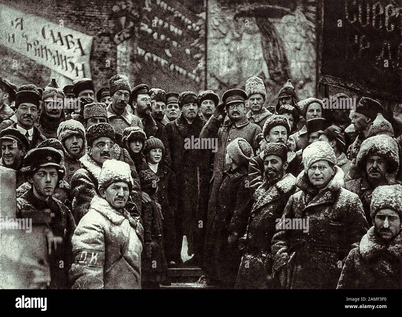 Führer des sowjetischen Staates Lenin und Trotzki bei einem Treffen am 7. November 1919 Stockfoto