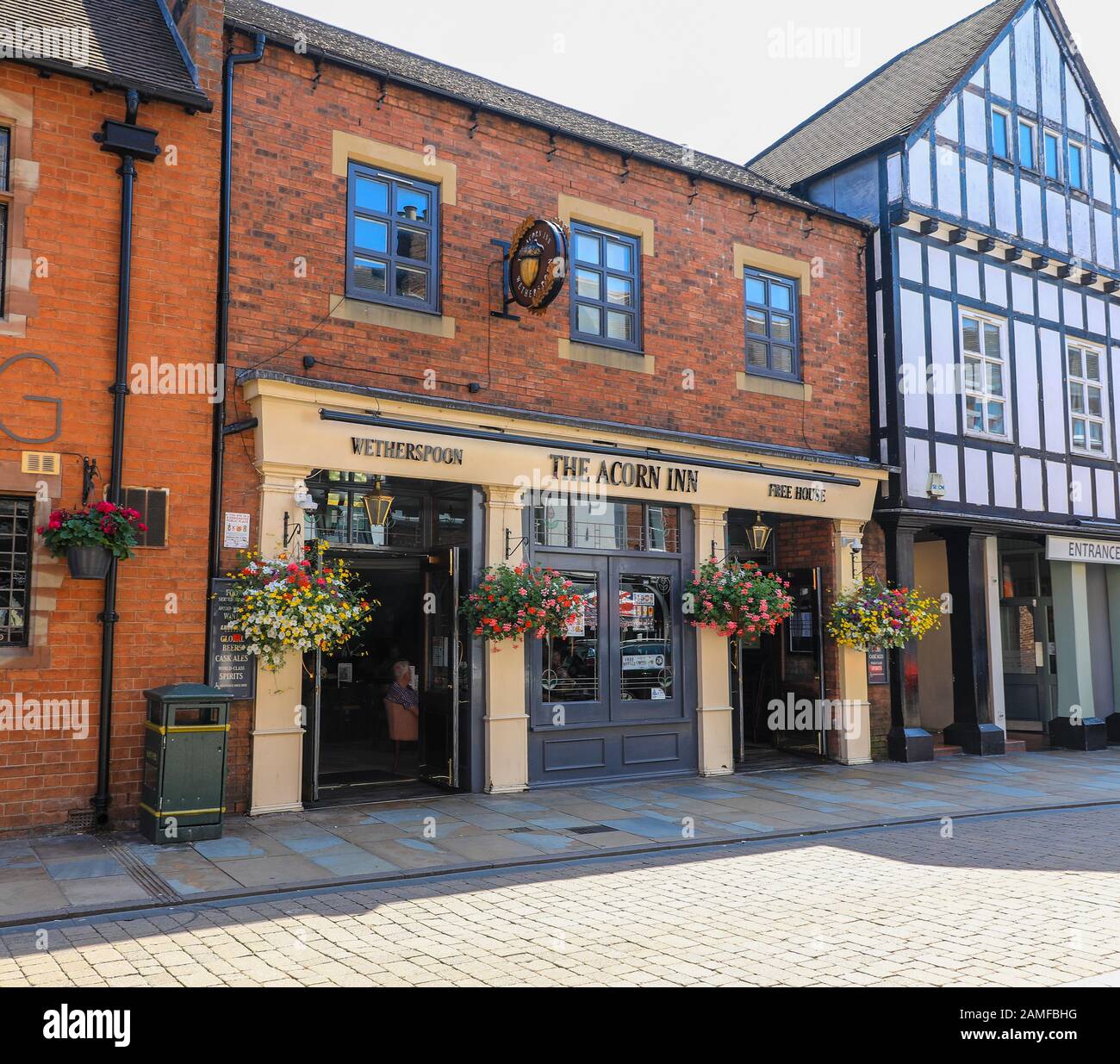 The Acorn Inn Pub, or Public House, a Wetherspoon Pub, Tamworth St., Lichfield, Staffordshire, England, Großbritannien Stockfoto