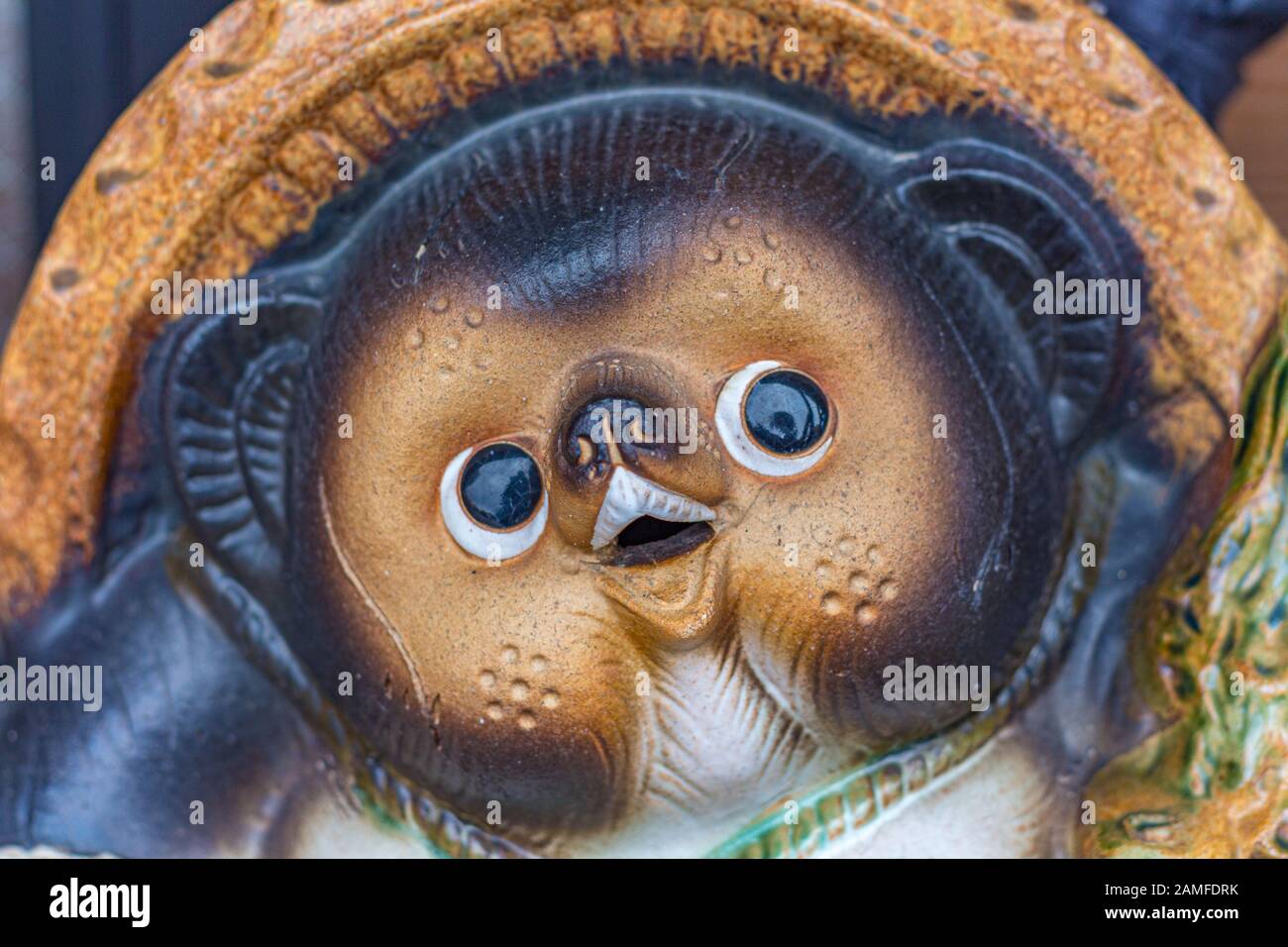 Tanuki Waschbärhund im Hokurakuji-Tempel, Kanazawa, Japan. Stockfoto