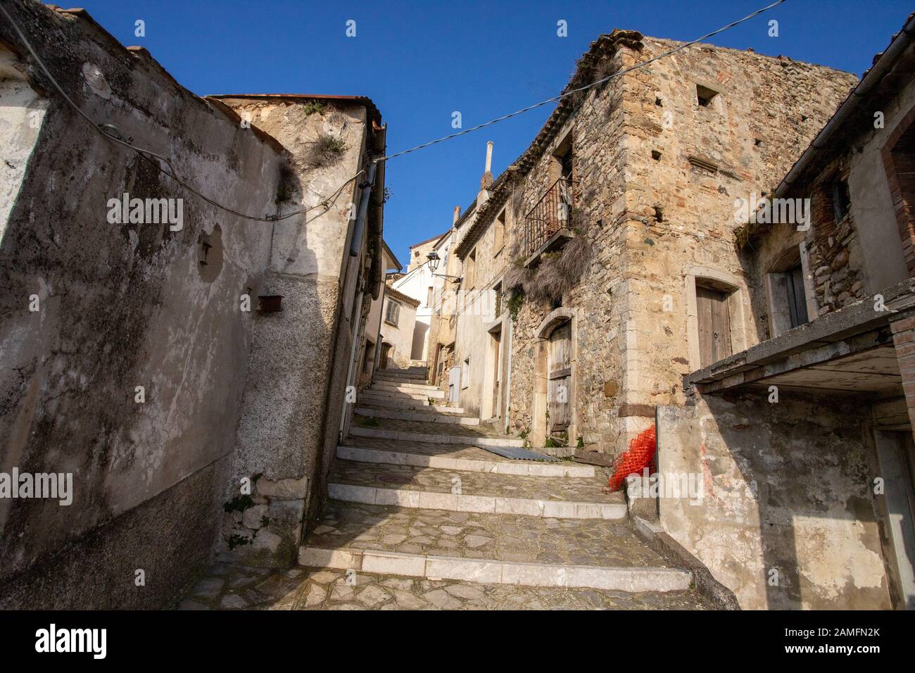 Ein 1-Euro-Haus zum Verkauf in Zungoli, italien Stockfoto
