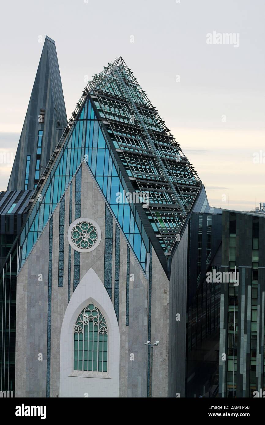 Hauptgebäude der Universität Leipzig, das Augusteum am Augustusplatz. Deutschland. Stockfoto