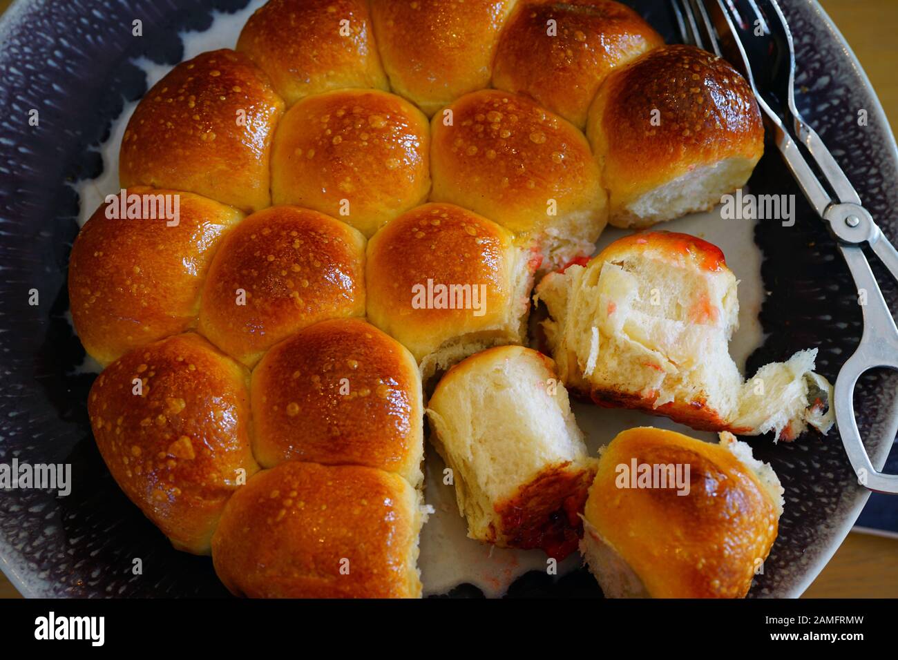 Gefullte Teigrolle Stockfotos Und Bilder Kaufen Alamy