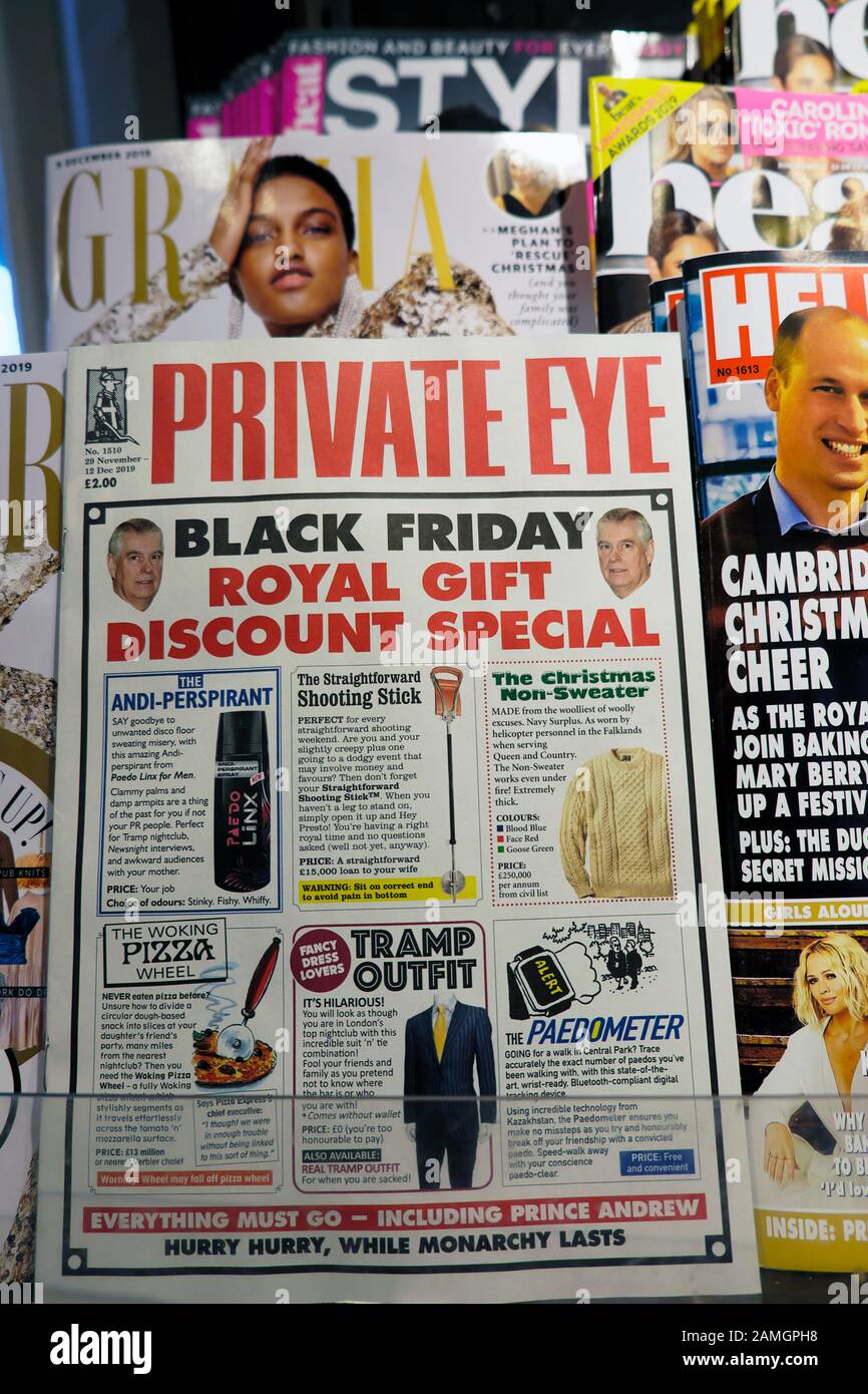 Private Eye Magazin vordere Abdeckung satire Prinz Andrew Schwarzer Freitag Royal Geschenk Rabatt Sonderausgabe kiosk Regal November 2019 London England Großbritannien Stockfoto