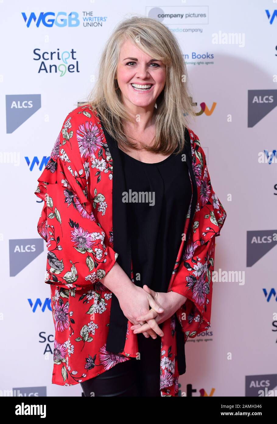 Sally Lindsay kommt zu Den Writers' Guild Awards 2020, die am Royal College of Physicians, London, abgehalten werden. Stockfoto