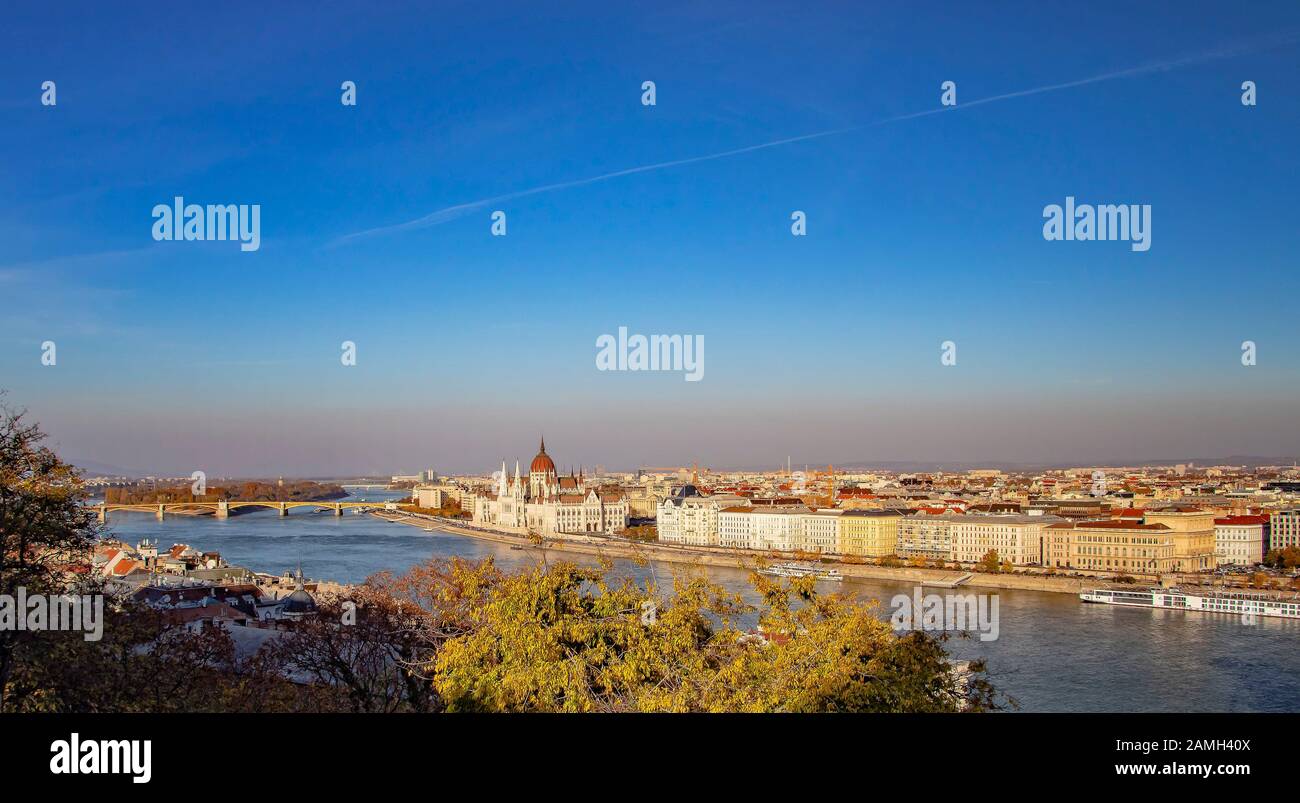 Allgemeiner Blick vom Buda-Schloss in Budapest, Ungarn. Stockfoto