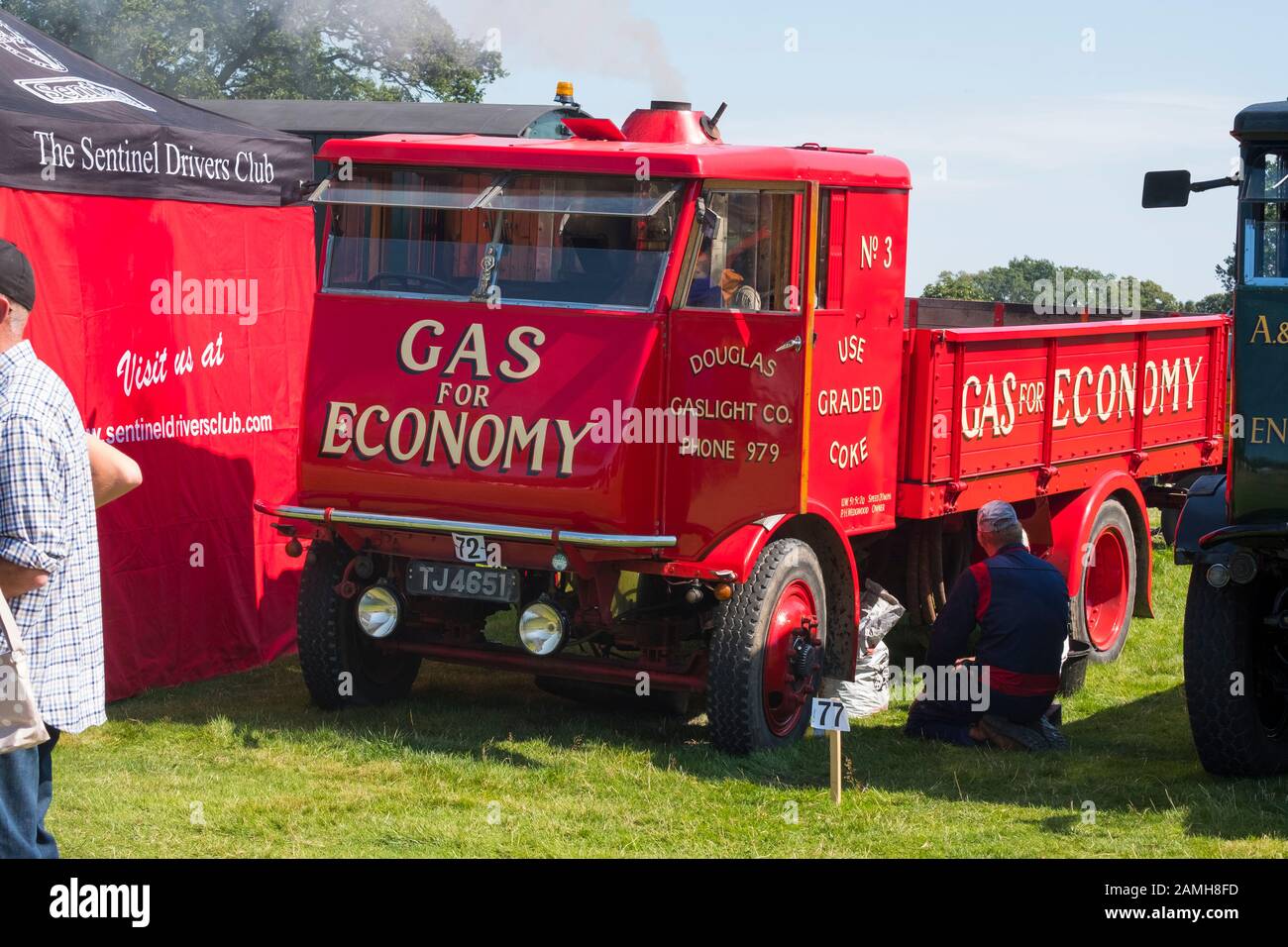 Sentinel Steam Lorry with Gas for Economy Logo, 2019 Shrewsbury Steam Rally, Shropshire, England, Großbritannien Stockfoto