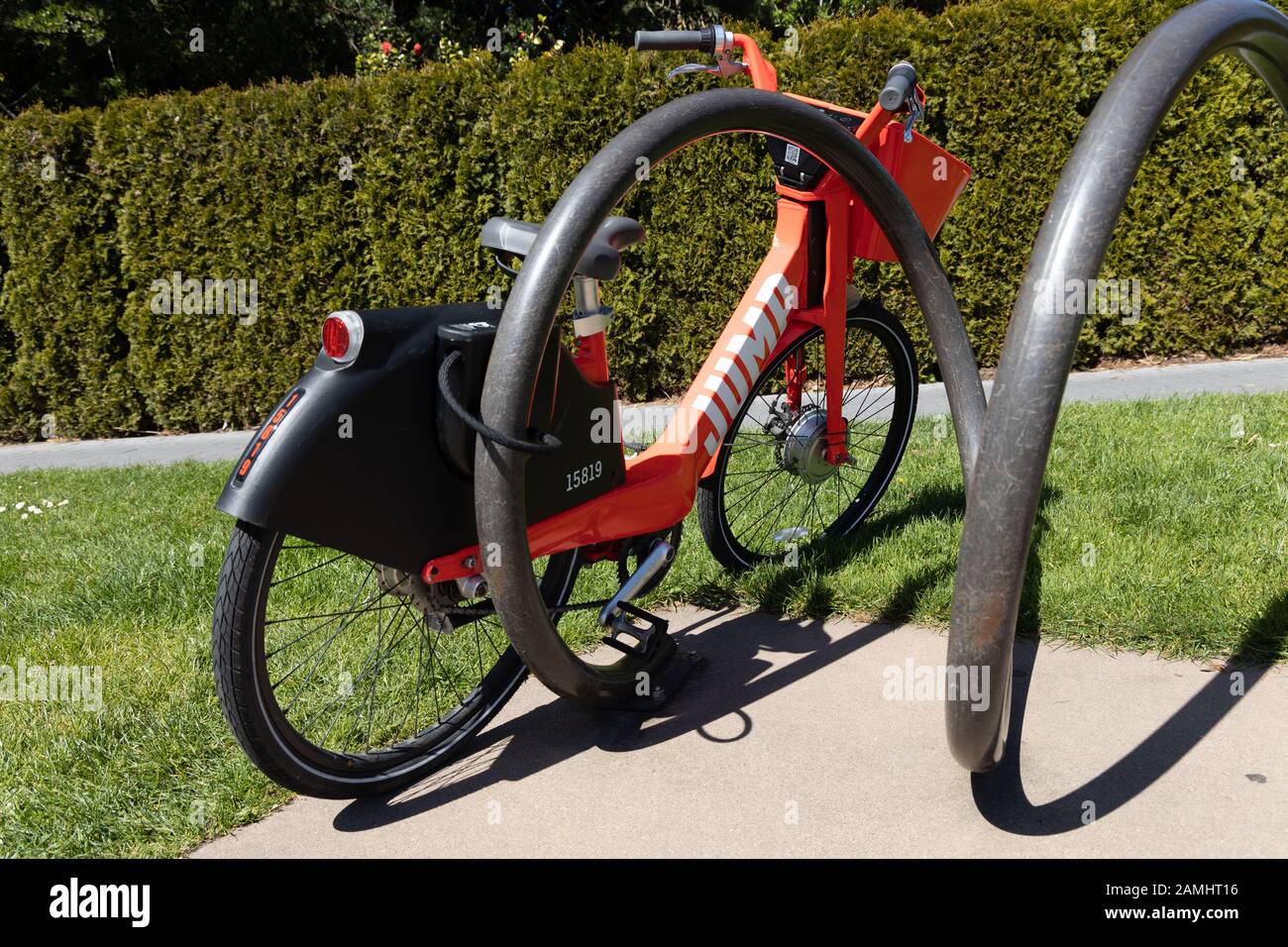 Jump Electric Bikes On-Demand-Leihfahrrad Stockfoto