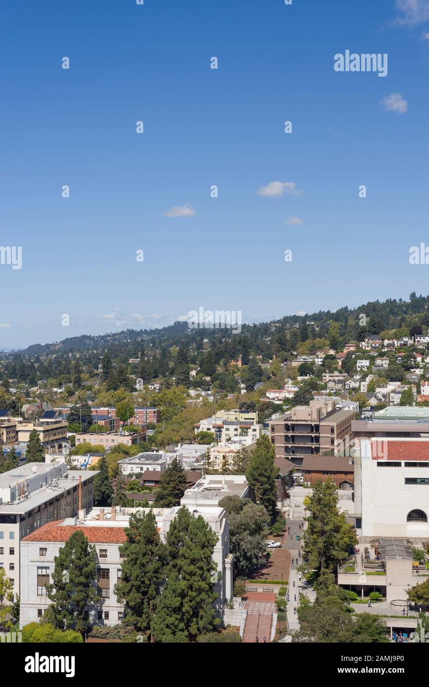 Die University of California, Berkeley (UC Berkeley oder Cal) ist eine öffentliche Forschungsuniversität in Berkeley, Kalifornien, USA. Stockfoto