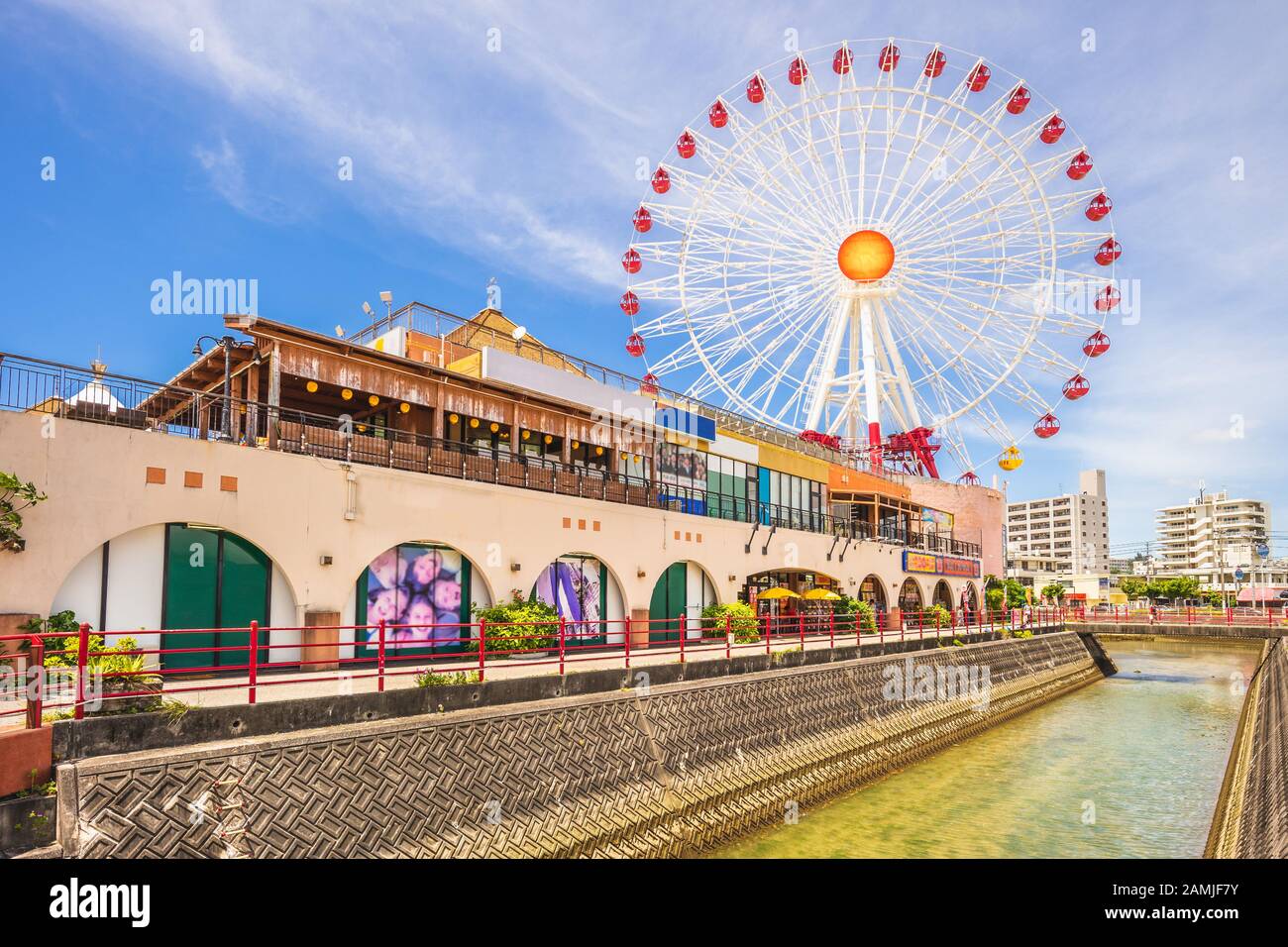 Riesenrad im American Village, okinawa, japan Stockfoto