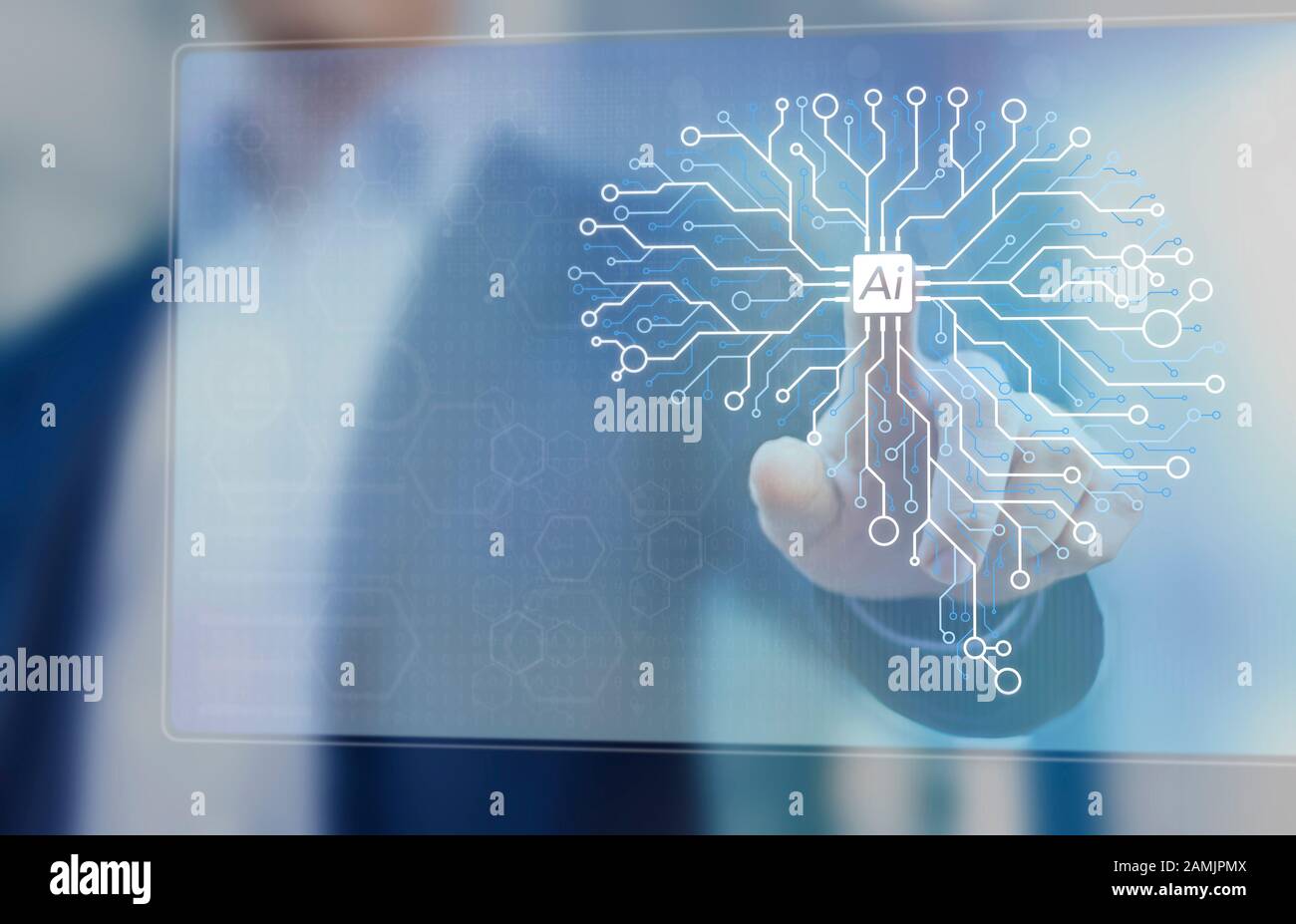 Künstliche Intelligenz und maschinelle Lerntechnologie zur Automatisierung von Prozessen, Konzept mit KI-Ingenieur, der an elektronischen Schaltkreisen arbeitet, neuronales Netz des Gehirns Stockfoto