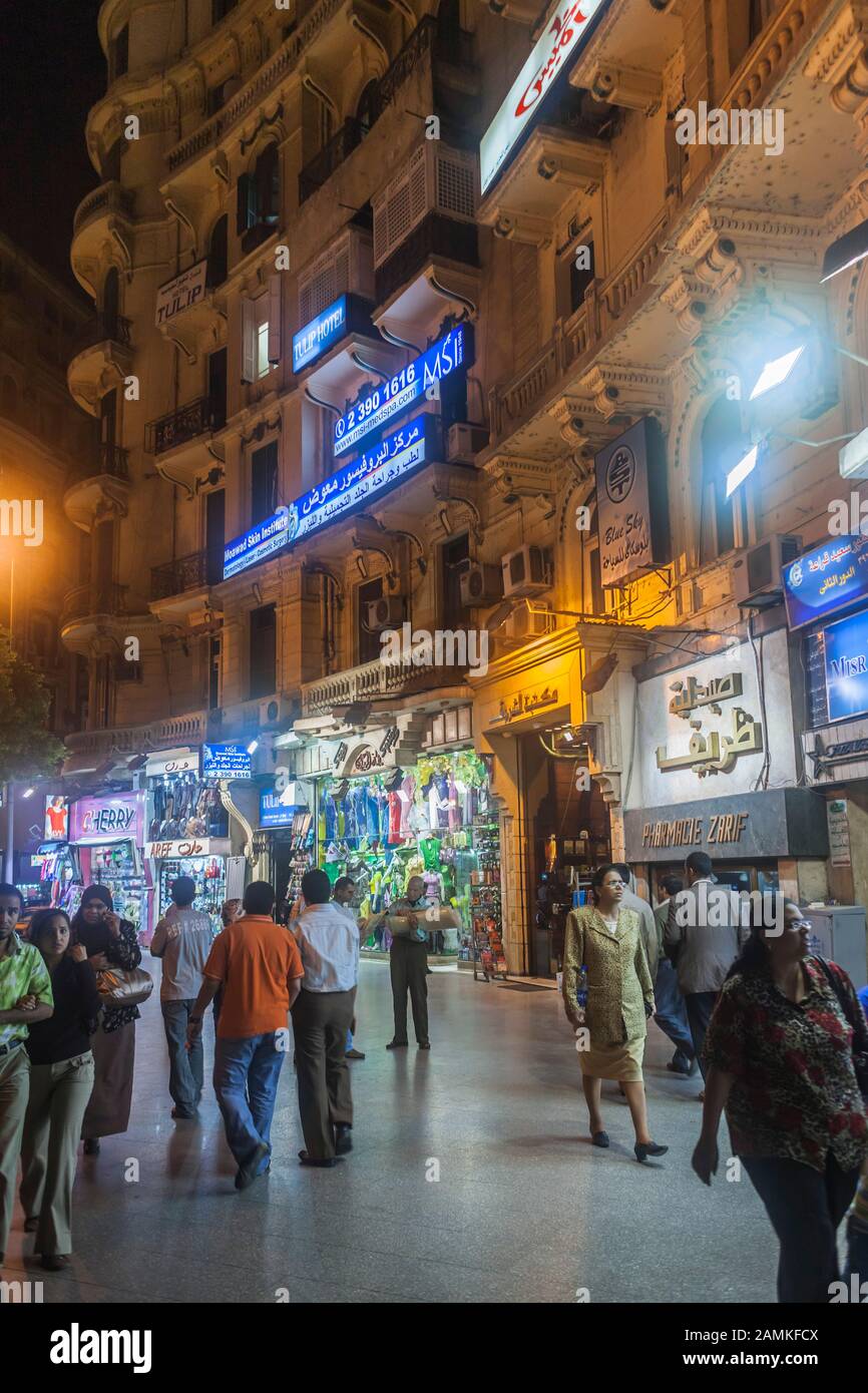 Nachtleben der City Center, Kairo, Ägypten, Nordafrika, Afrika Stockfoto