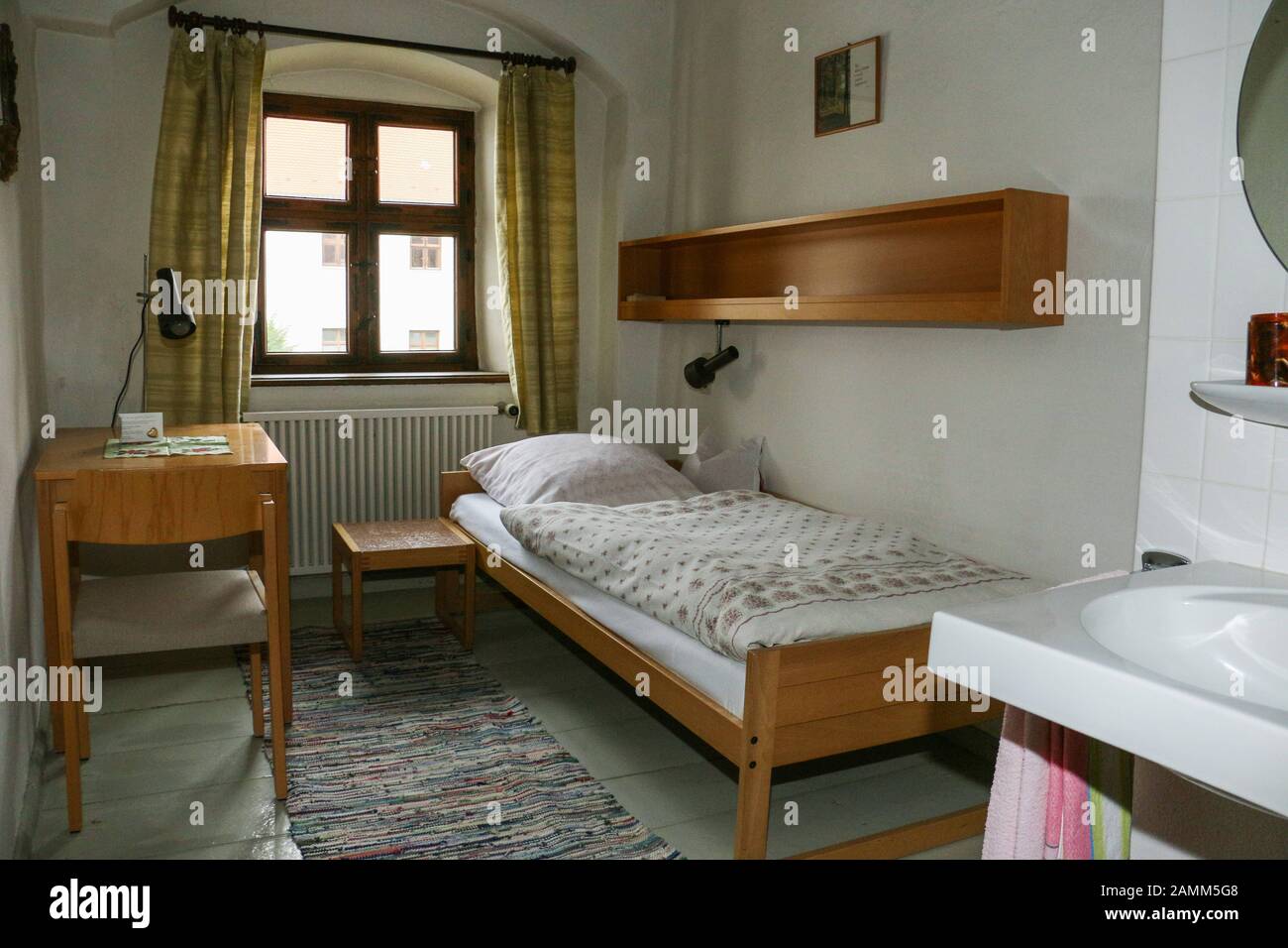 Ehemalige Zelle im Kloster Birgitten in Altomünster. Das Kloster besteht seit 1497 und ist nach der Heiligen Birgitta von Schweden benannt. [Automatisierte Übersetzung] Stockfoto