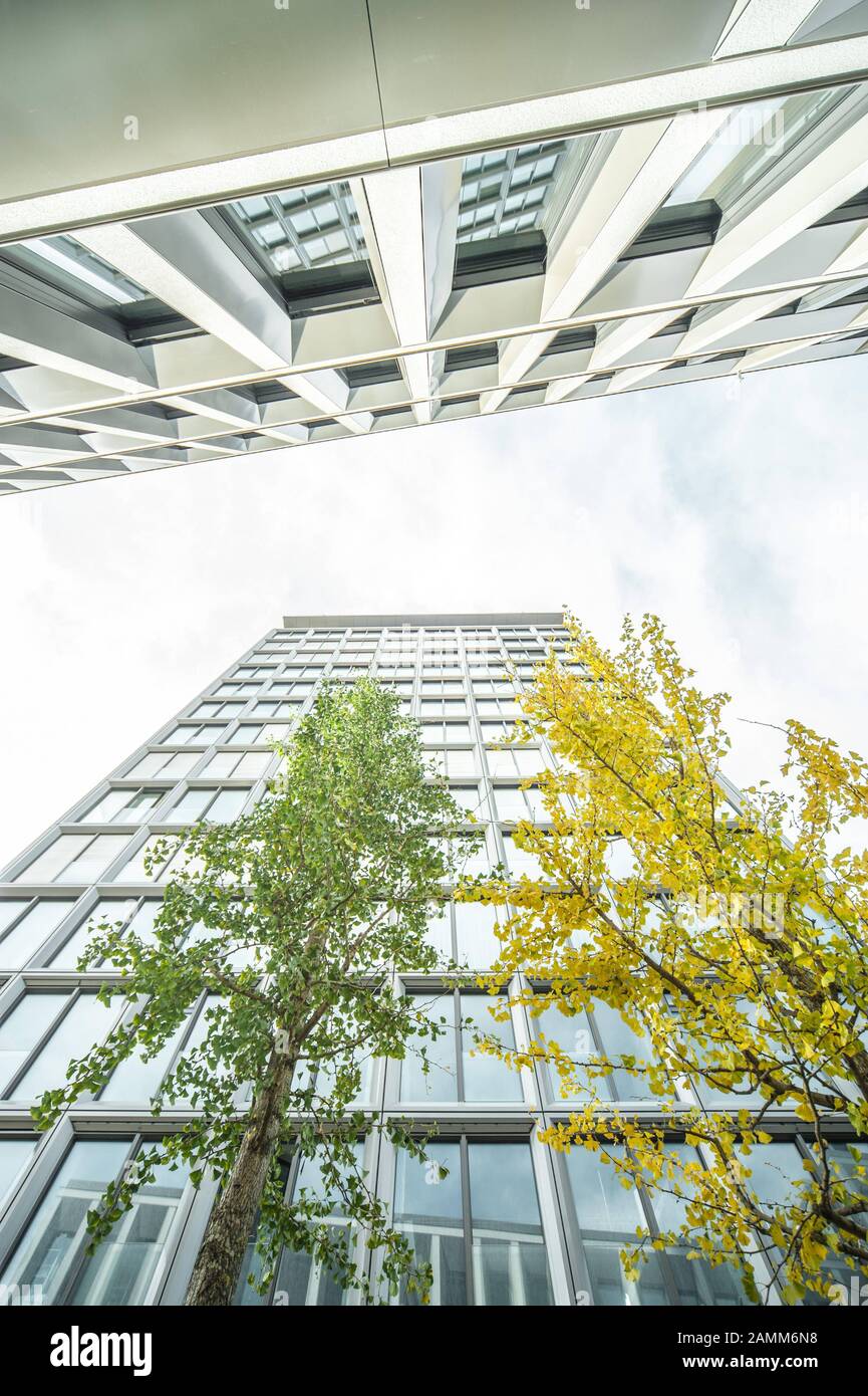 Luxuriöser Wohnturm "Die Sieben" im ehemaligen Blockheizkraftwerk an der Müllerstraße 7. [Automatisierte Übersetzung] Stockfoto