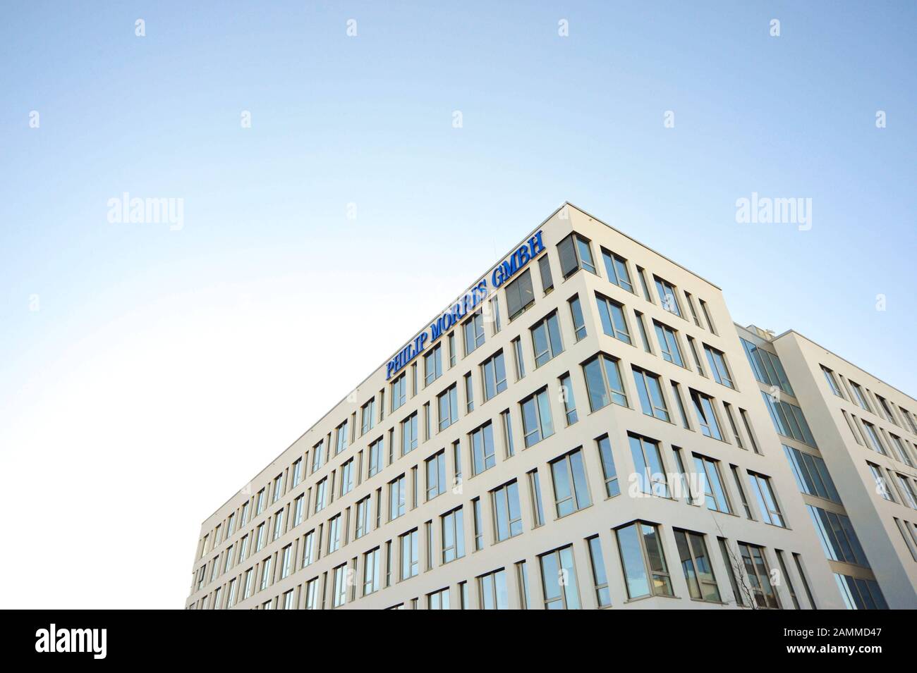 Deutscher Hauptsitz der "Philip Morris GmbH" im Nordosten des Gräfelfinger Gewerbeparks "Am Haag". [Automatisierte Übersetzung] Stockfoto