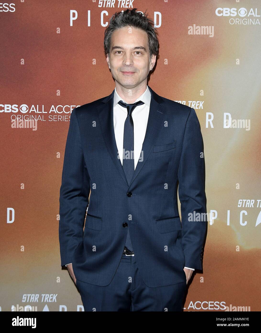 Los Angeles, USA. Januar 2020. Jeff Russo im ArcLight Cinerama Dome in Hollywood, Kalifornien, am Montag, 13. Januar 2020. (Foto Von Sthanlee B. Mirador/Sipa USA) Kredit: SIPA USA/Alamy Live News Stockfoto