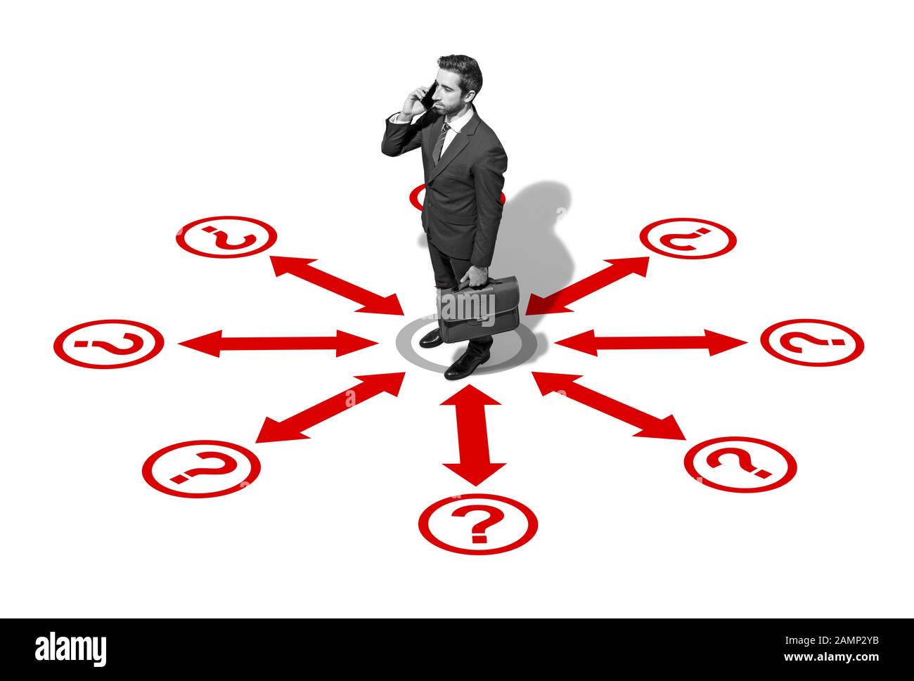 Der Unternehmer, der Finanzstrategien plant und einen Finanzberater anruft, hat viele Zweifel und Fragen Stockfoto