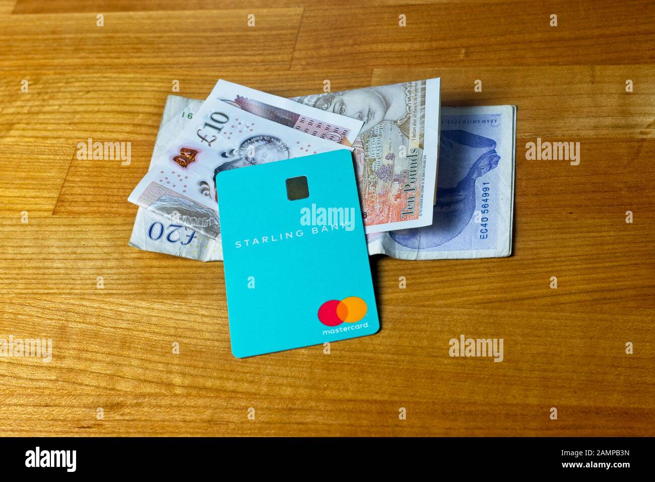 Starling Bank Personal-Debit-Karte von Mastercard Stockfoto