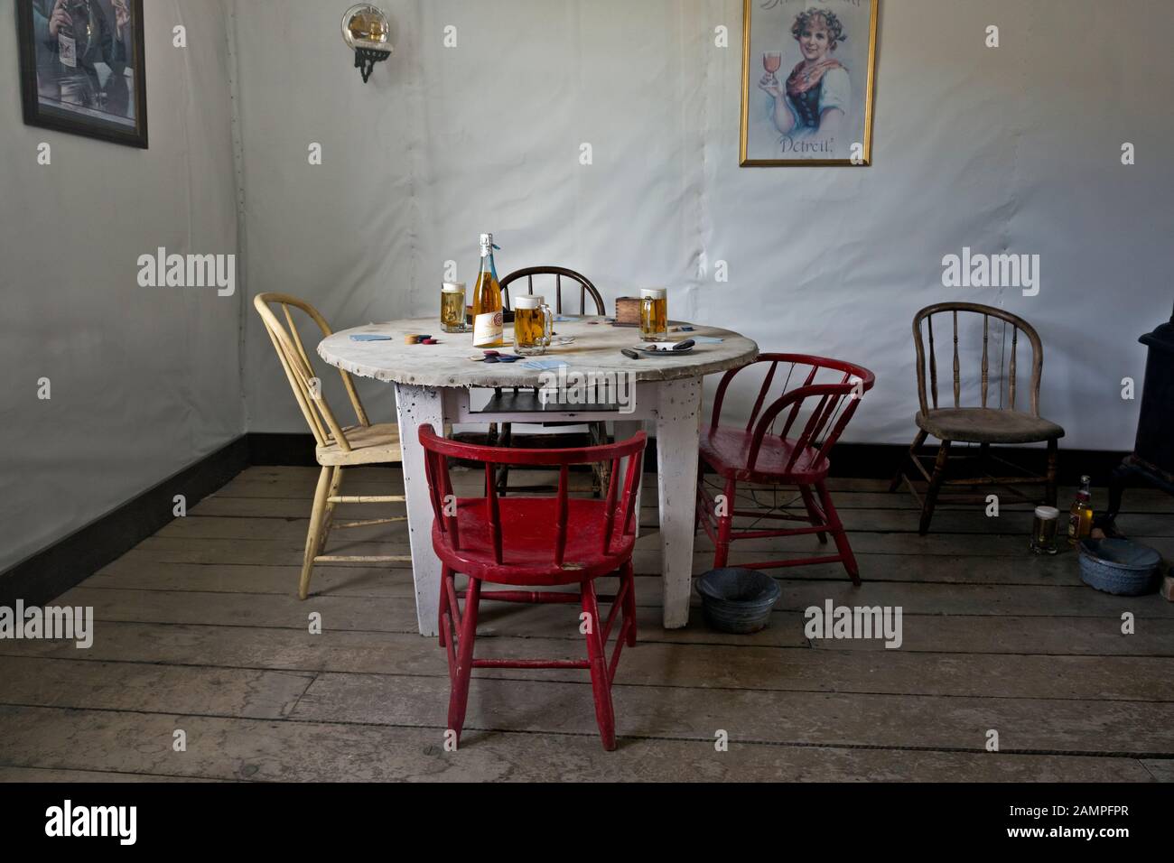 WY03952-00...WYOMING - EINE Anzeige einer Trinkanstalt an der South Pass City State Historical Site. Stockfoto