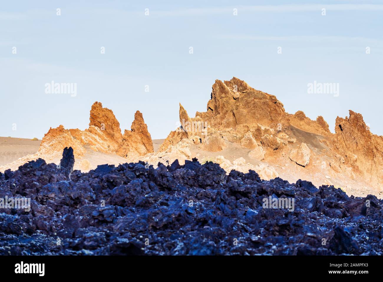 Vulkanlandschaft im Timanfaya Nationalpark, Lanzarote, Spanien, Europa Stockfoto