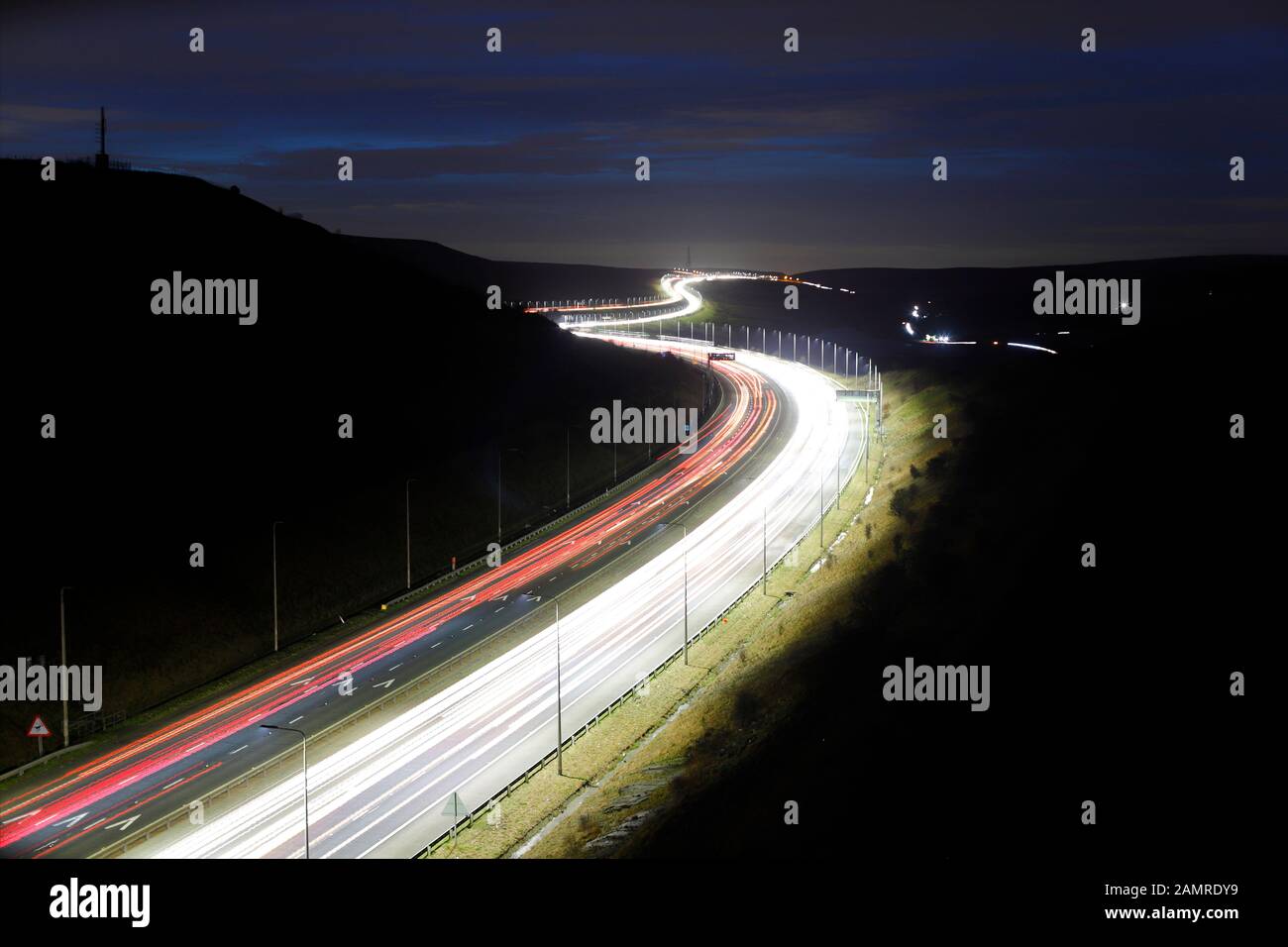 Die Autobahn M62 von Scammonden Bridge in der Nähe von Saddleworth Moor Stockfoto
