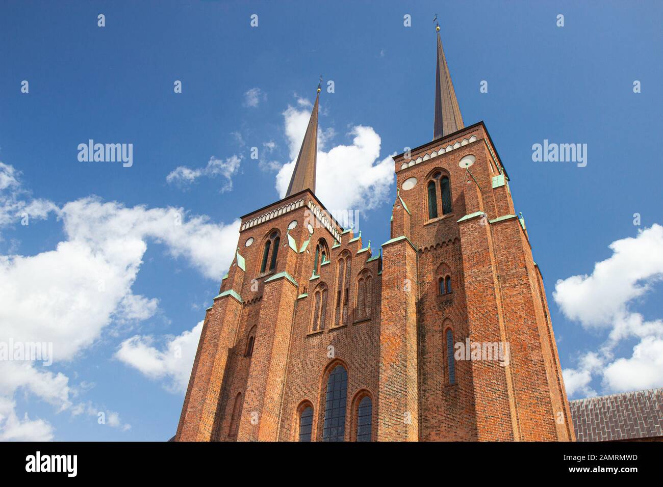 Blick auf die berühmte Kathedrale von Roskilde in Dänemark Stockfoto