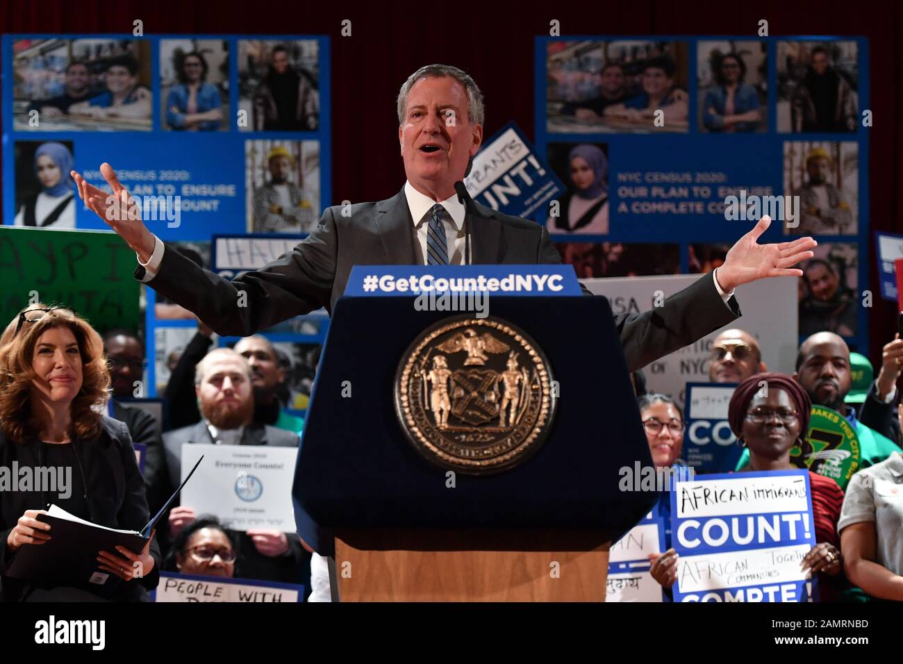 Der New Yorker Bürgermeister Bill de Blasio nimmt an einer Kundgebung zur Aufnahme der NYC Census 2020 Complete Count Campaign am 14. Januar 2020 an der New York University in Ne Stockfoto