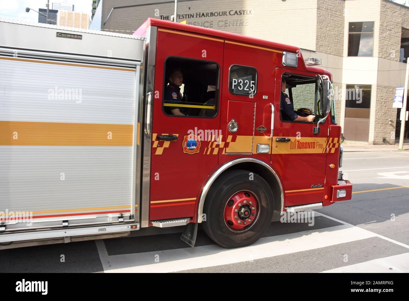 Feuerwehr Fahrzeug in den Straßen von Toronto, Kanada hetzen Stockfoto