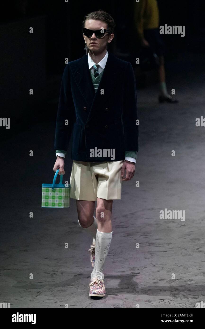 Mailand, Italien. Januar 2020. Gucci Herbst/Winter 2020/2021 Start- Und Landebahn während der Mailänder Fashion Week Men'Äôs Januar 2020 - Mailand, Italien 14.01.2020 weltweite Nutzung Credit: Dpa/Alamy Live News Stockfoto