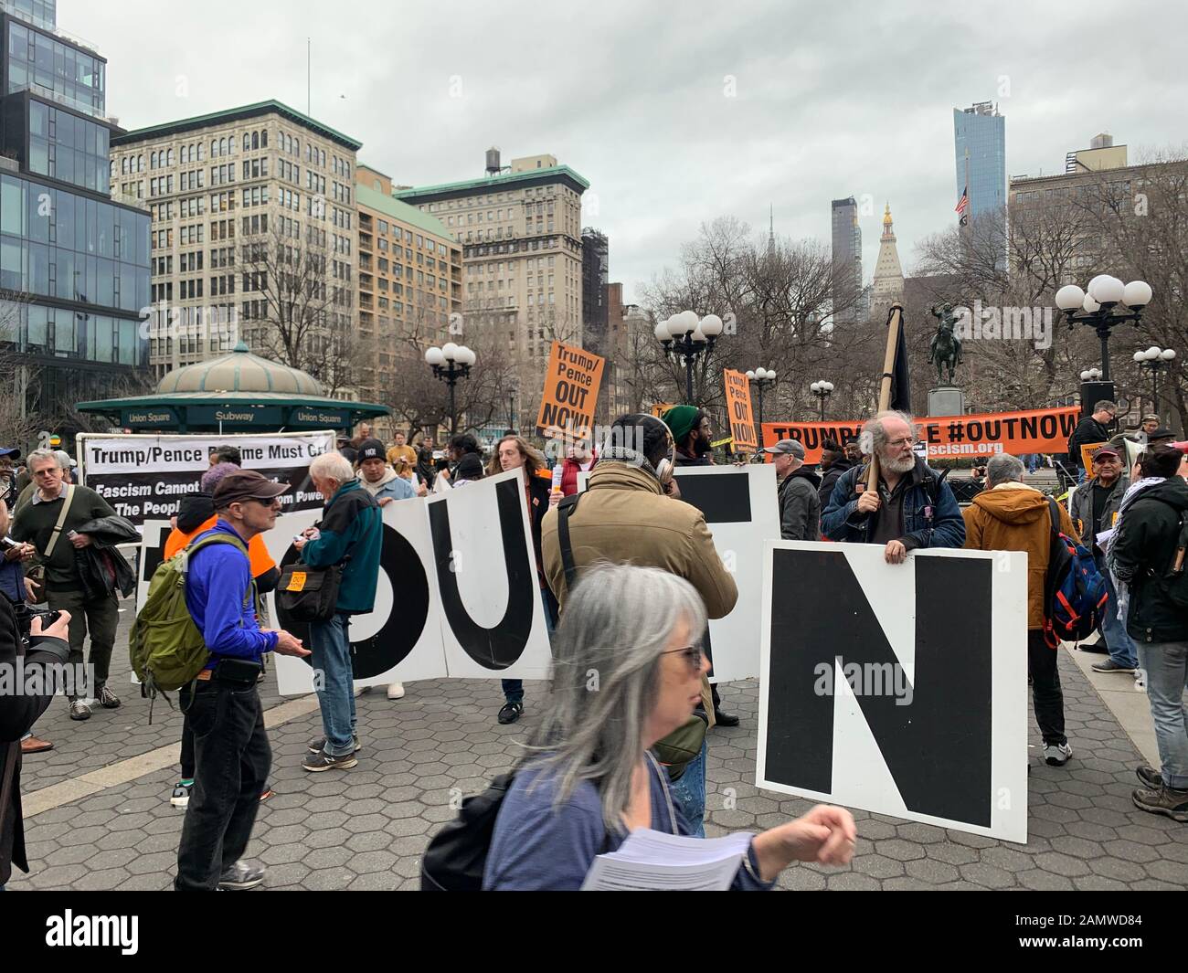 New York, NY, USA - 12. Januar 2019: Auf dem union Square findet eine Anti-Trump Pence-Rallye wegen Amtsenthebung und Amtsenthebung statt Stockfoto