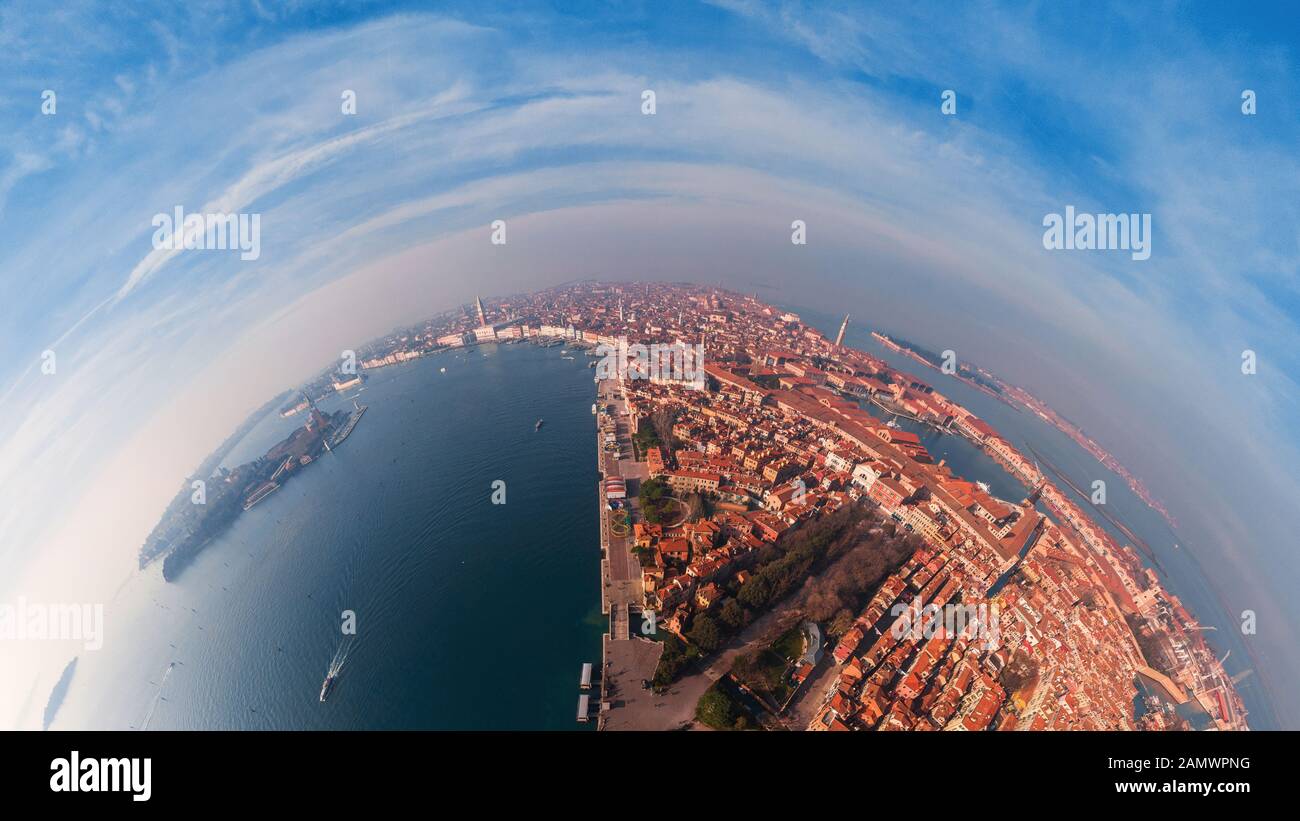 Die Antenne mit 180 Grad Panoramabilder. Panorama der Luftaufnahme von Venedig, Italien Stockfoto