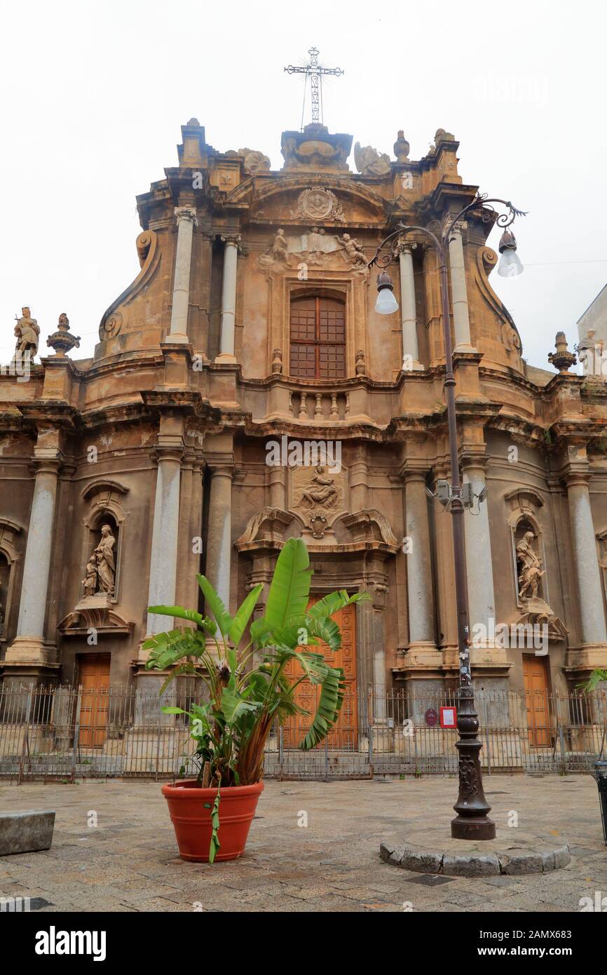 Kirche der Heiligen Anna die Barmherzigkeit/Chiesa di Sant'Anna La Misericordia, Palermo Stockfoto
