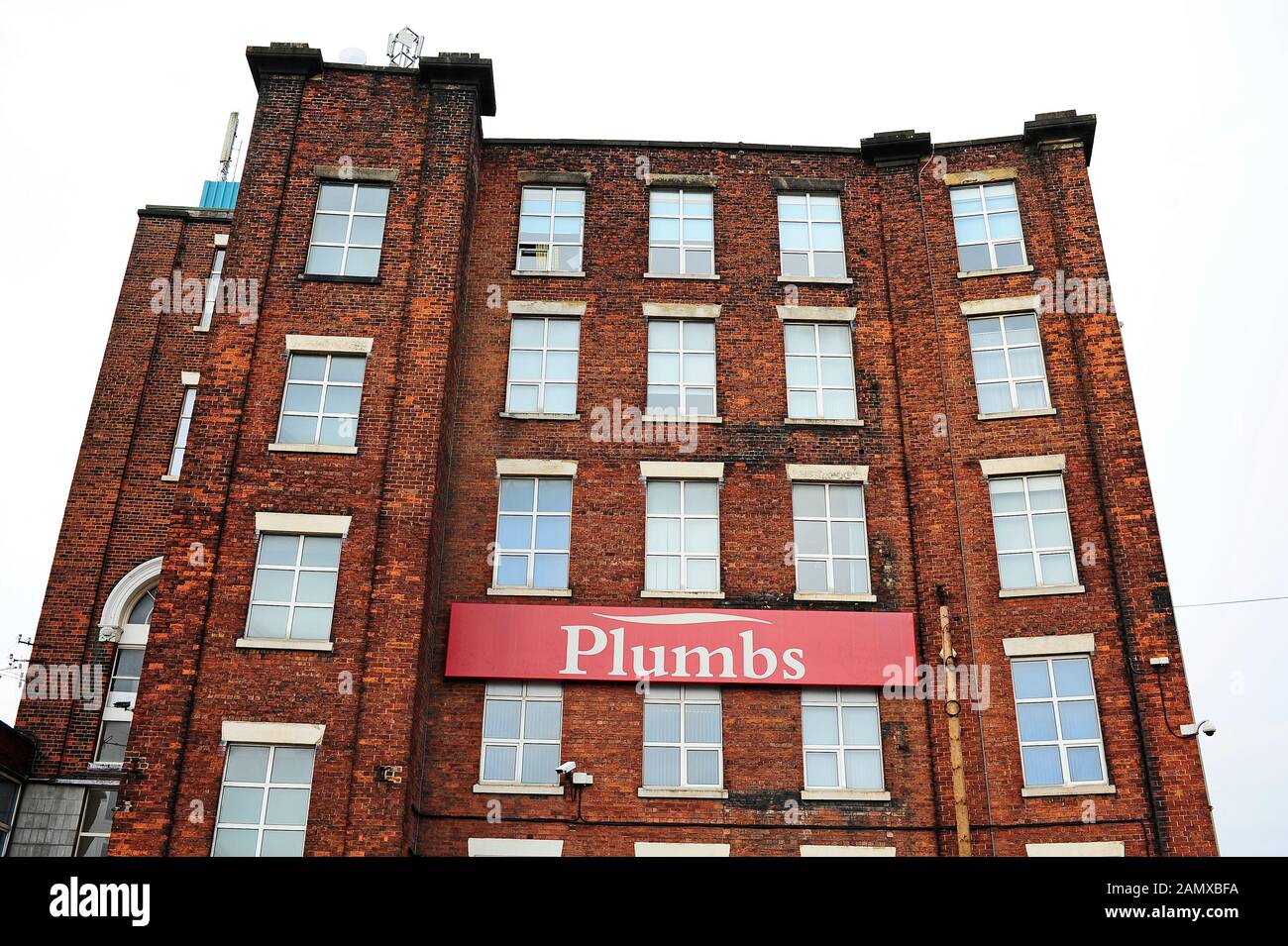 Brookhouse Mill, ehemalige Baumwollspinnerei, beherbergt jetzt einen Verkaufsort Für Polstermöbel, Old Lancaster Lane, Preston, Großbritannien Stockfoto