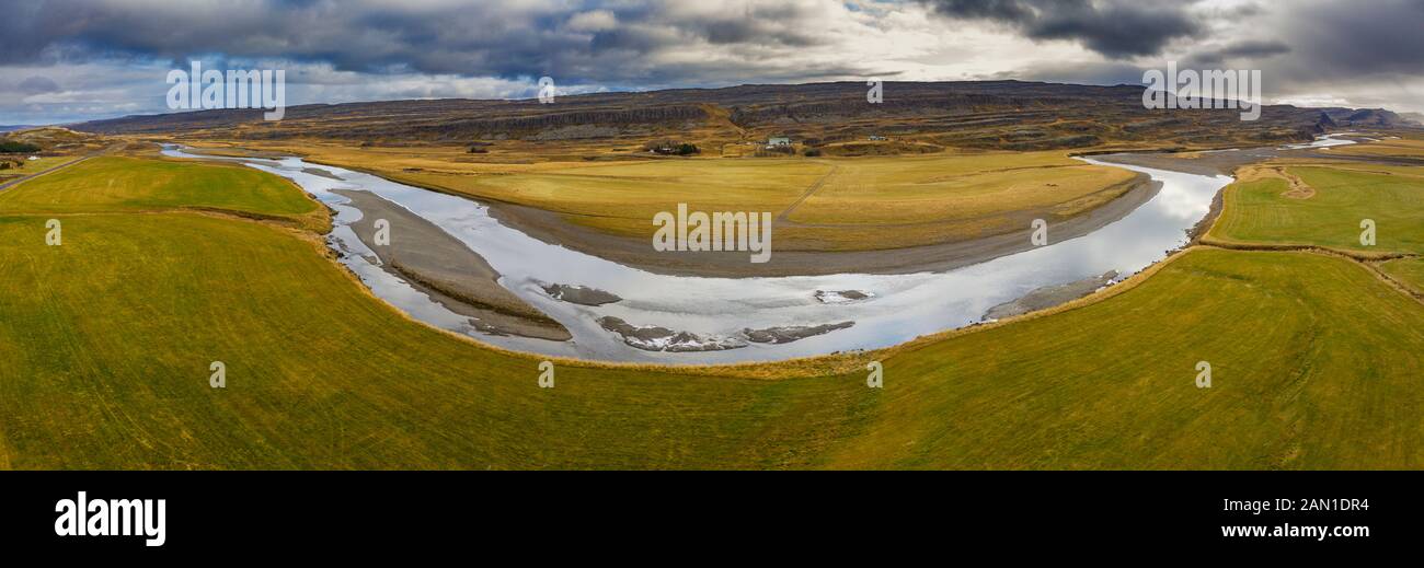 Ackerland und Landschaften, Skardshamarsland, Borgarfjordur, Island Stockfoto