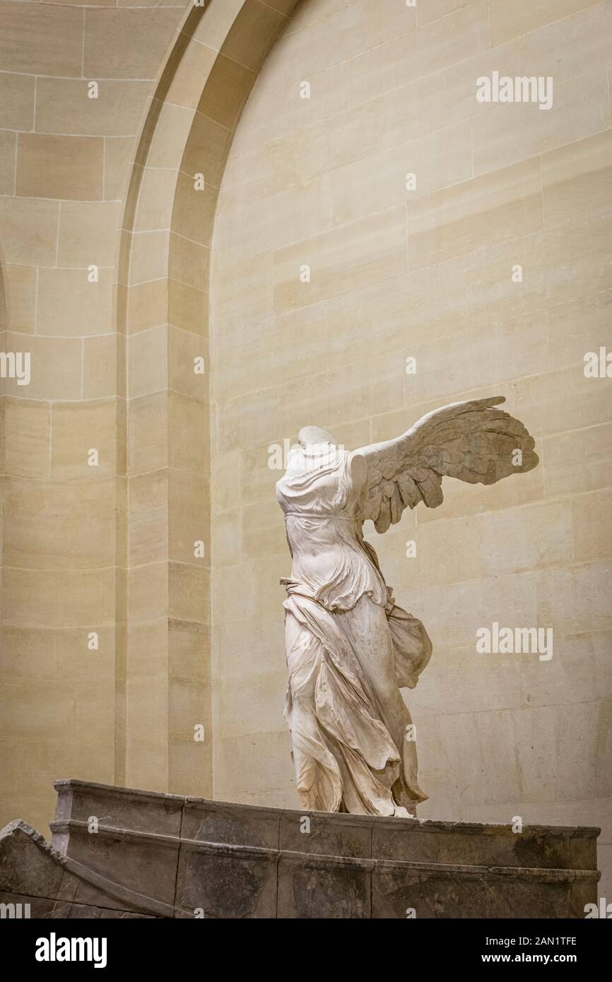 Statue des Winged Victoire de Samothrace im Musee du Louvre, Paris, Frankreich Stockfoto